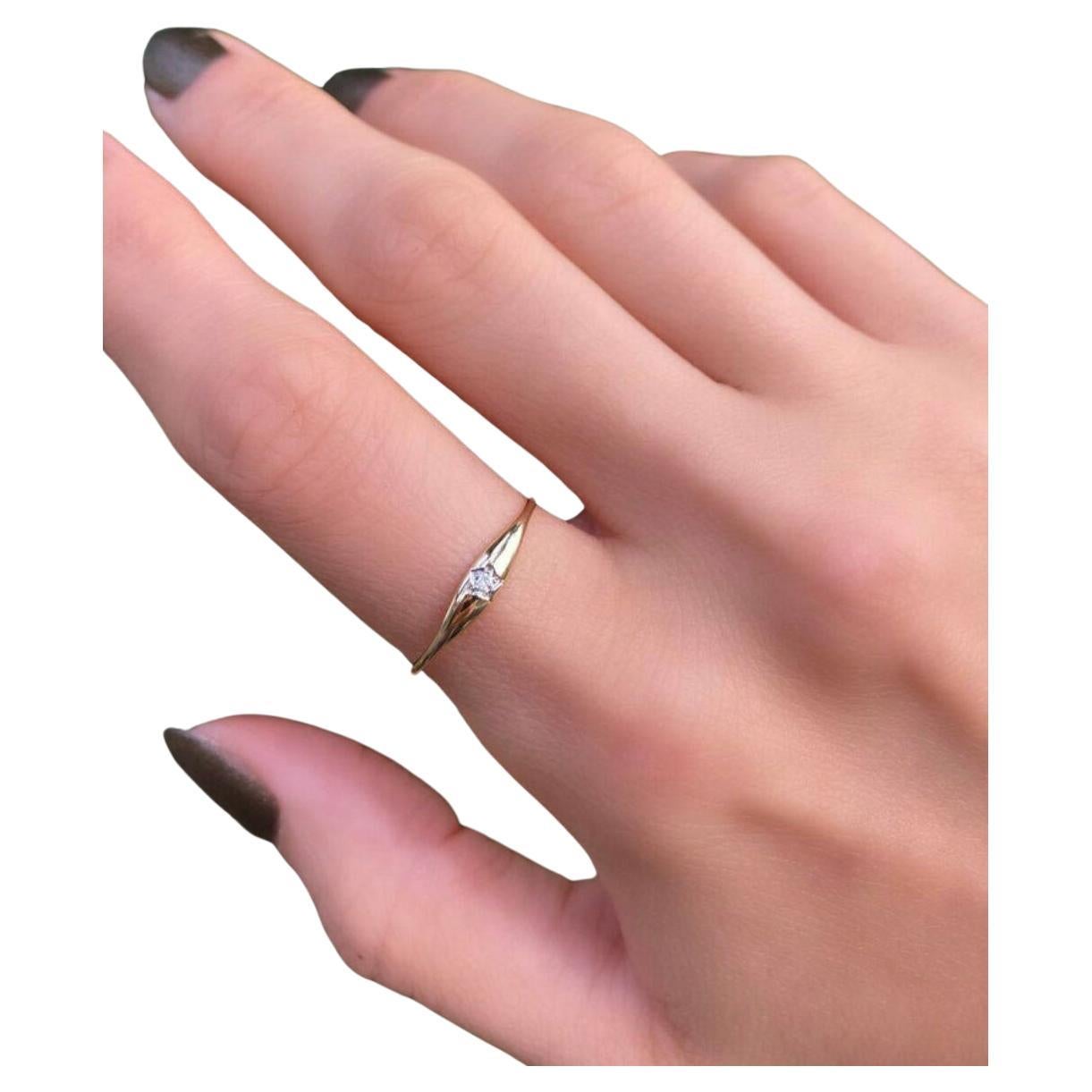 Diamond Star Ring 14k Gold Stackable Ring Dainty Mothers Day Ring Gift For Her. For Sale
