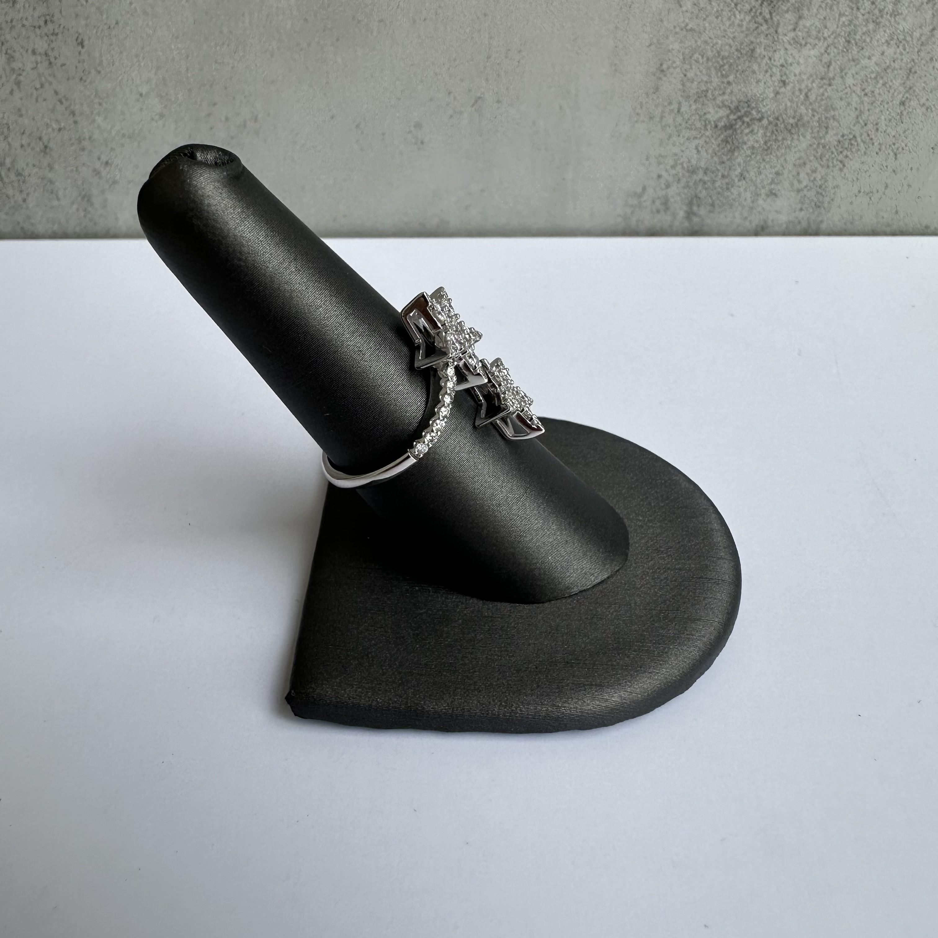 Round Cut Diamond Star Ring in 10kt White Gold - 0.75ctw Natural Diamonds, Size 7, New