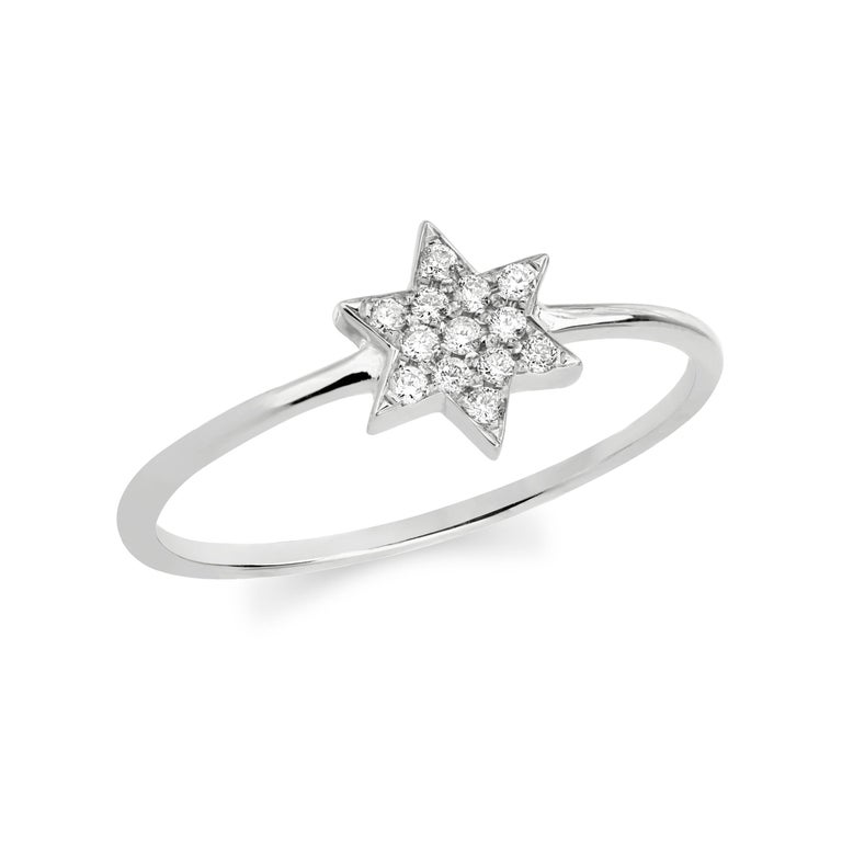 Diamond Star Ring in 18k White Gold For Sale at 1stDibs