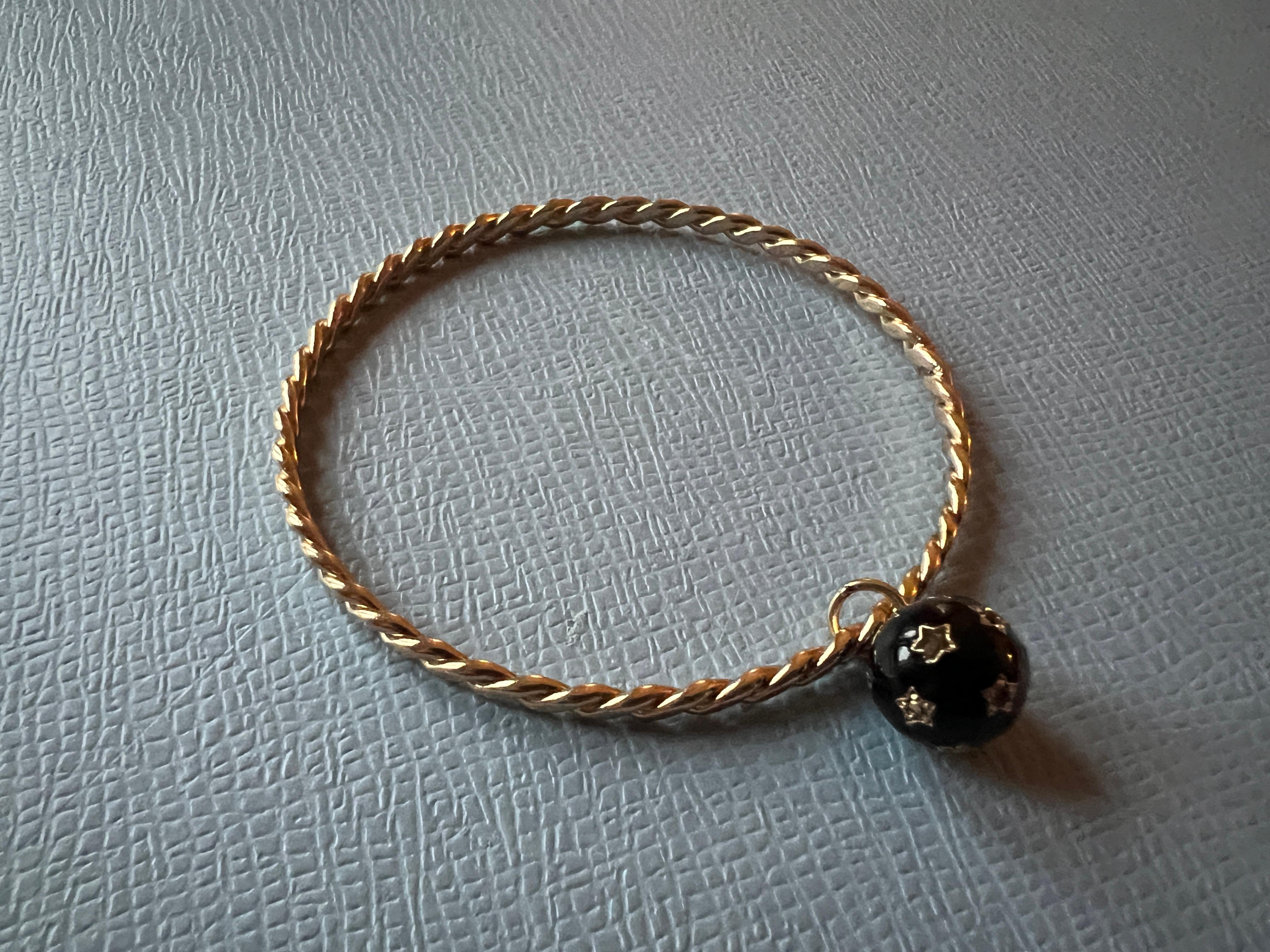 Bracelet sphère étoilée en diamant et émail noir - Bracelet de créateur Pour femmes en vente