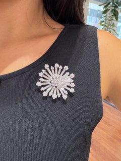 Diamond Starburst Brooch Pin, 9.50Ct Round & Baguette Diamonds, 18K Gold
