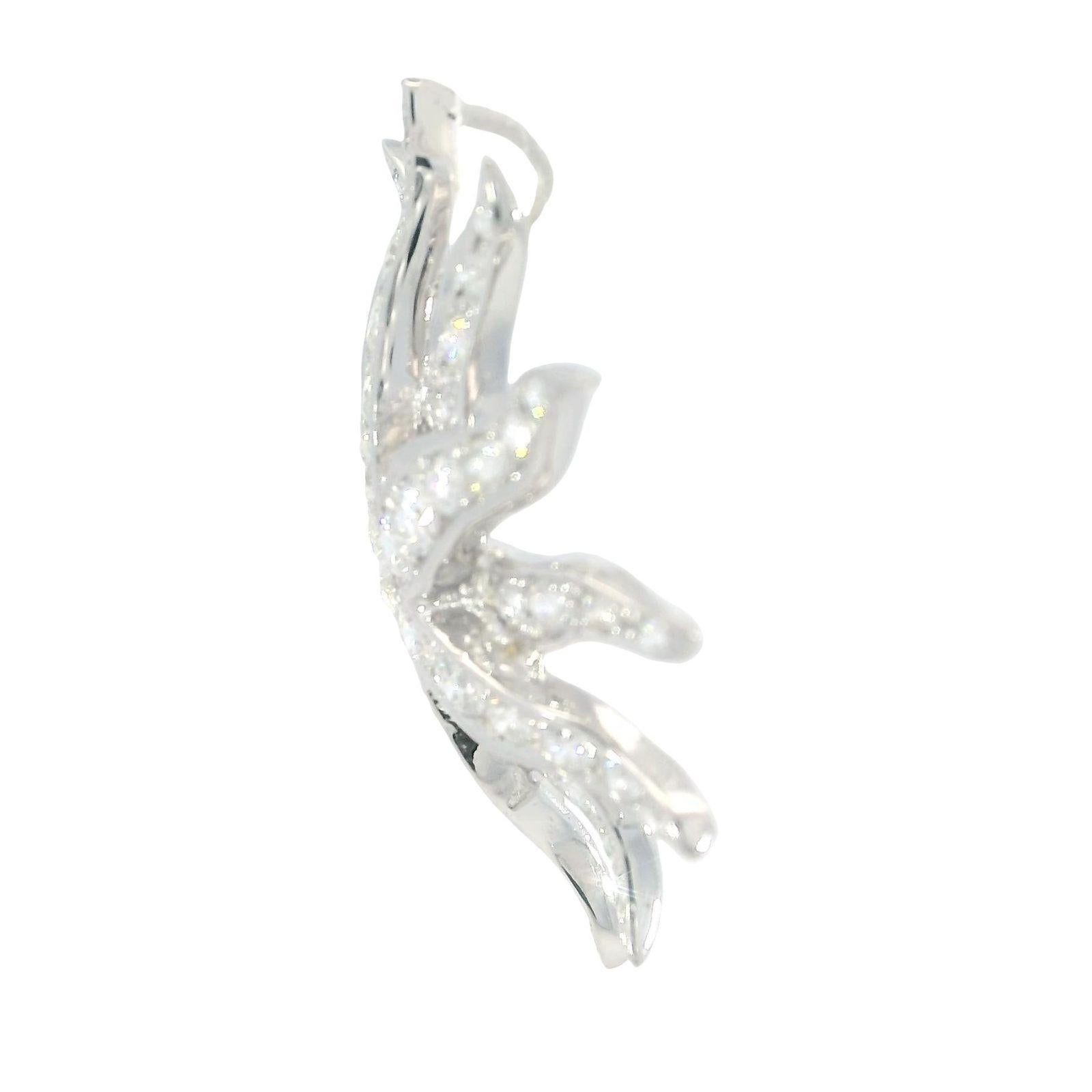 Pendentif étoile en or blanc 18K ~1.94ctw Diamants en vente 7