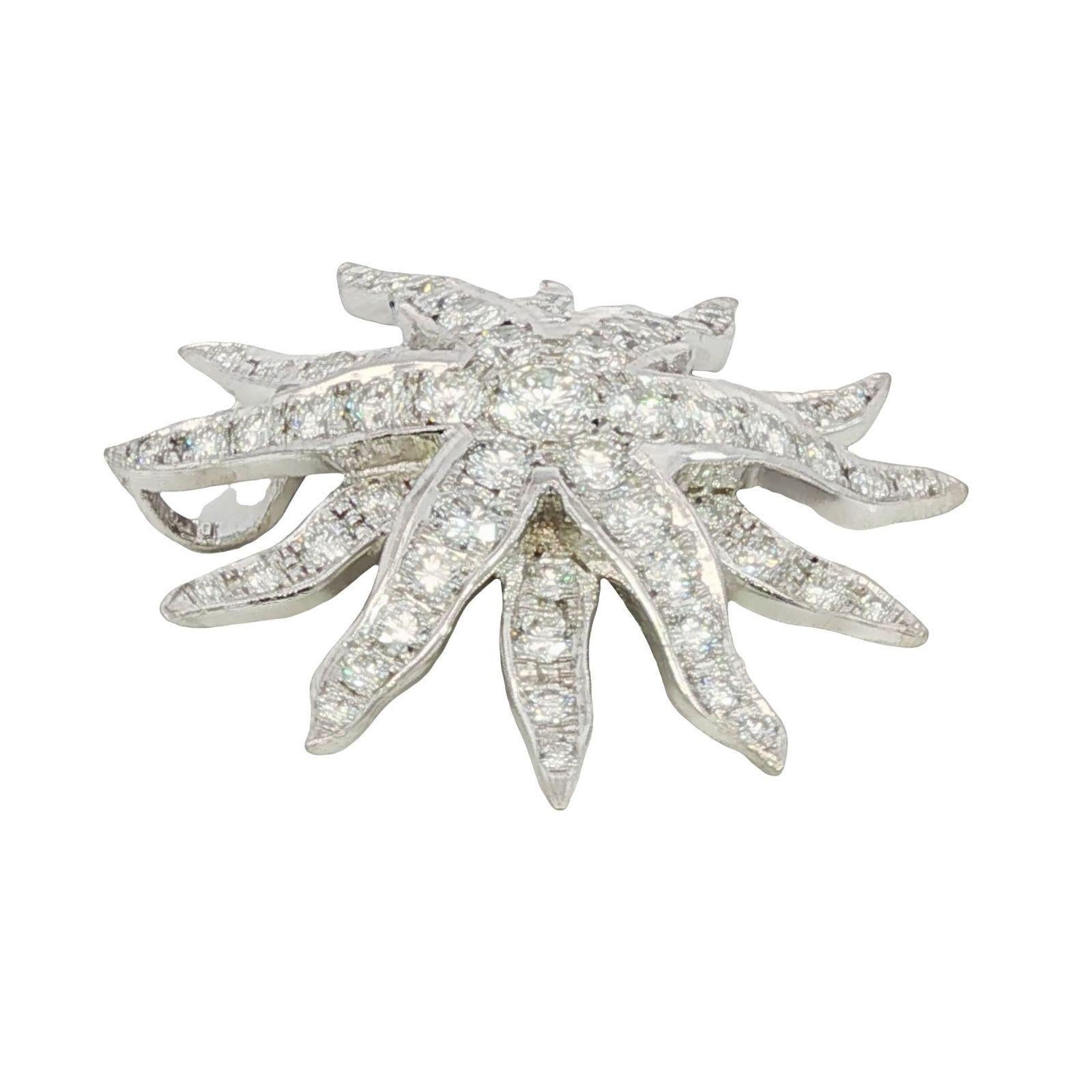 Pendentif étoile en or blanc 18K ~1.94ctw Diamants en vente 1