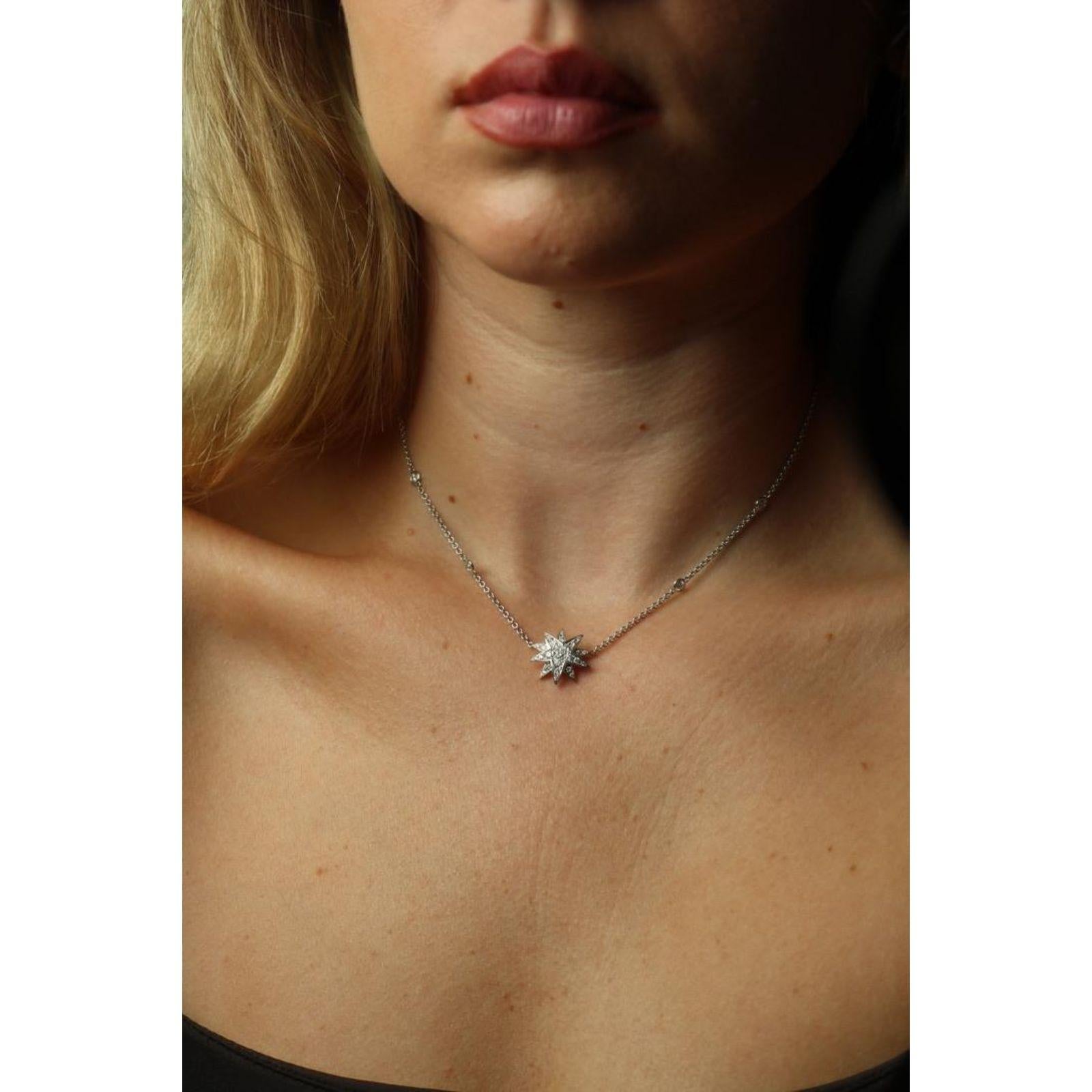Collana con ciondolo a stella con diamanti in oro bianco 18 carati  ~1.0ctw in vendita 9