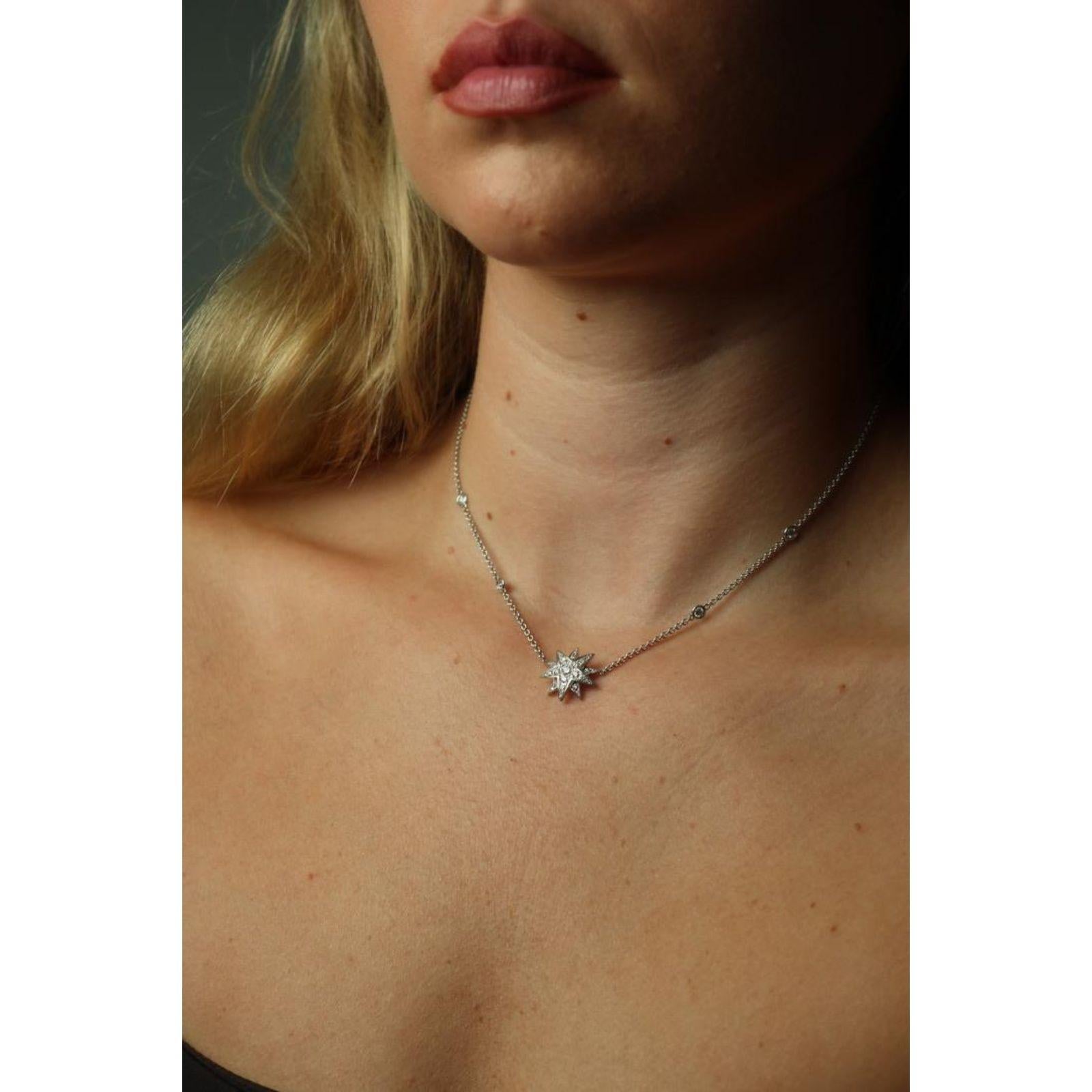 Collana con ciondolo a stella con diamanti in oro bianco 18 carati  ~1.0ctw in vendita 11