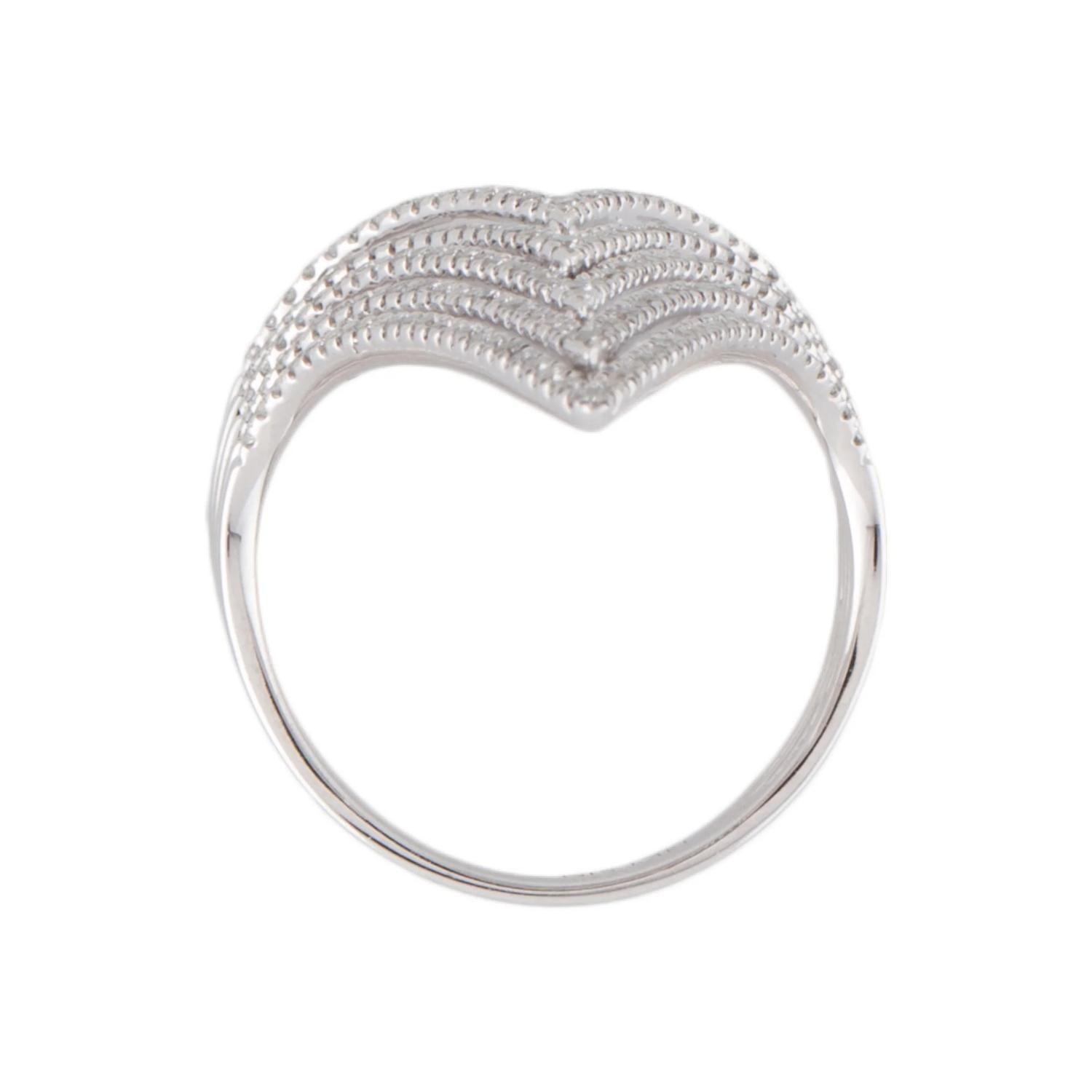 De las mujeres Diamond Statement 'V' Cocktail Ring 0.70 Carats in 14K White Gold en venta
