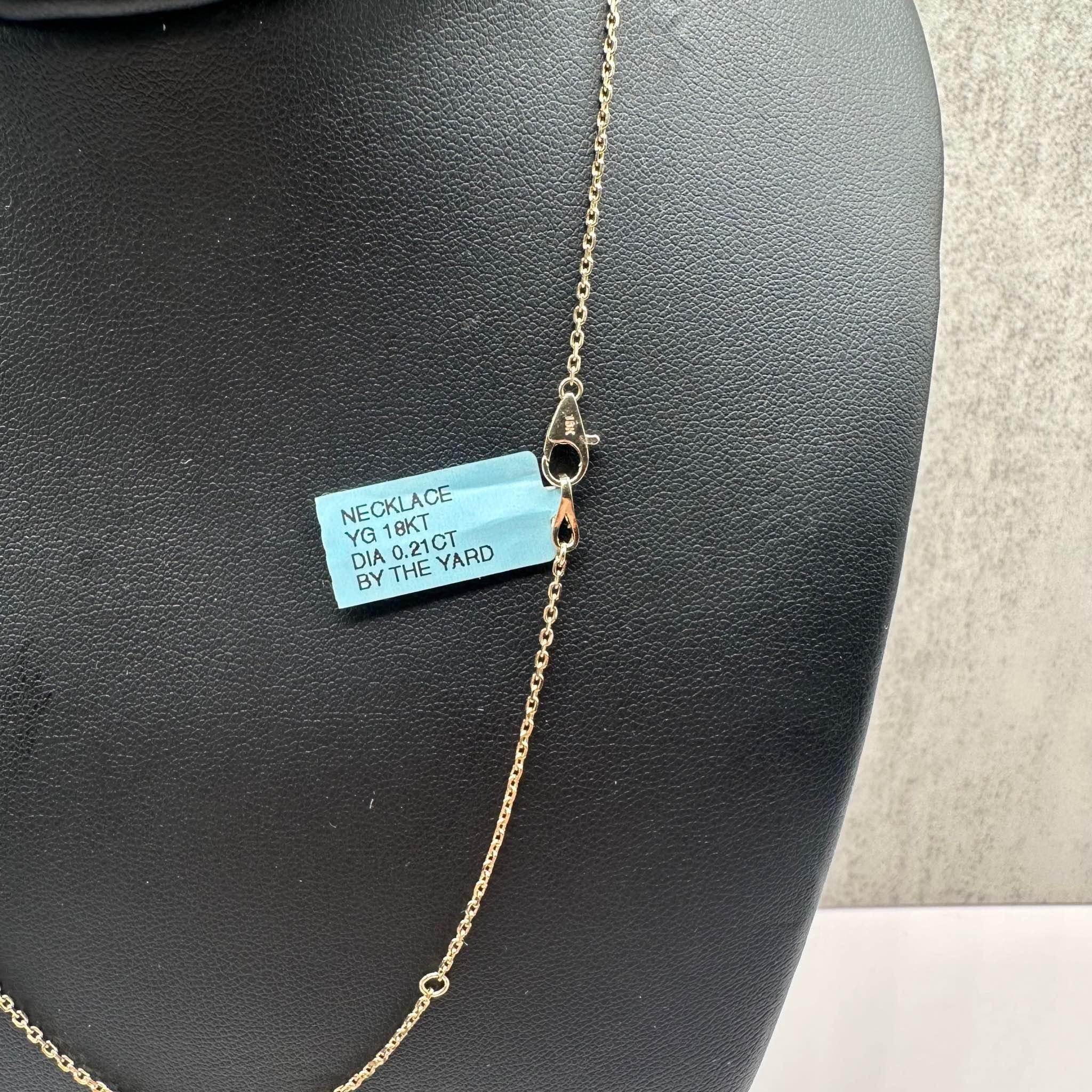 Collier station en or jaune 18 carats avec diamants 0,21 ctw GH SI, réglable de 16 à 18 pouces Neuf - En vente à West Hempstead, NY