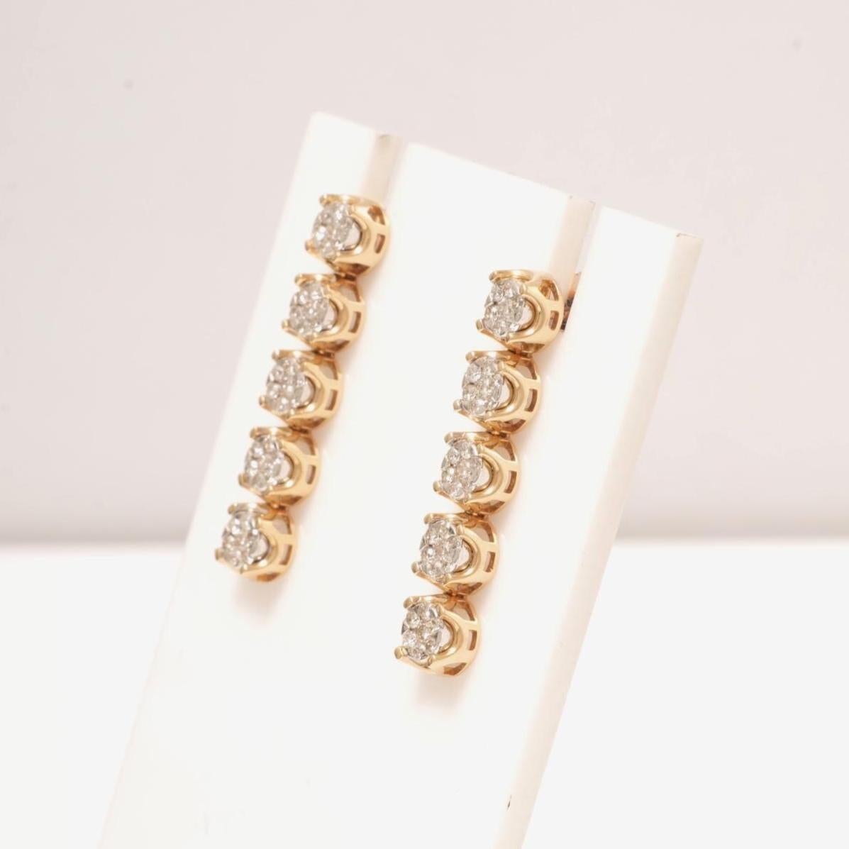 Pendientes de hilo de diamantes con engaste ilusión en oro macizo de 14k (certificado) en Nuevo estado para la venta en New Delhi, DL