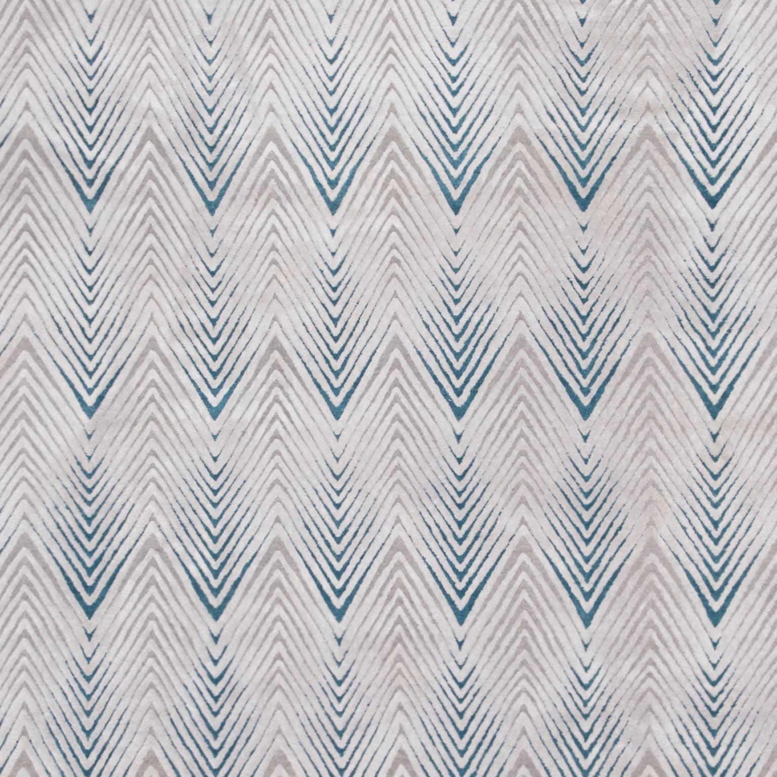 Nepalese 'Diamond Stripe Blue' Hand-Knotted, Contemporay, Geometric Wool and Silk Rug For Sale