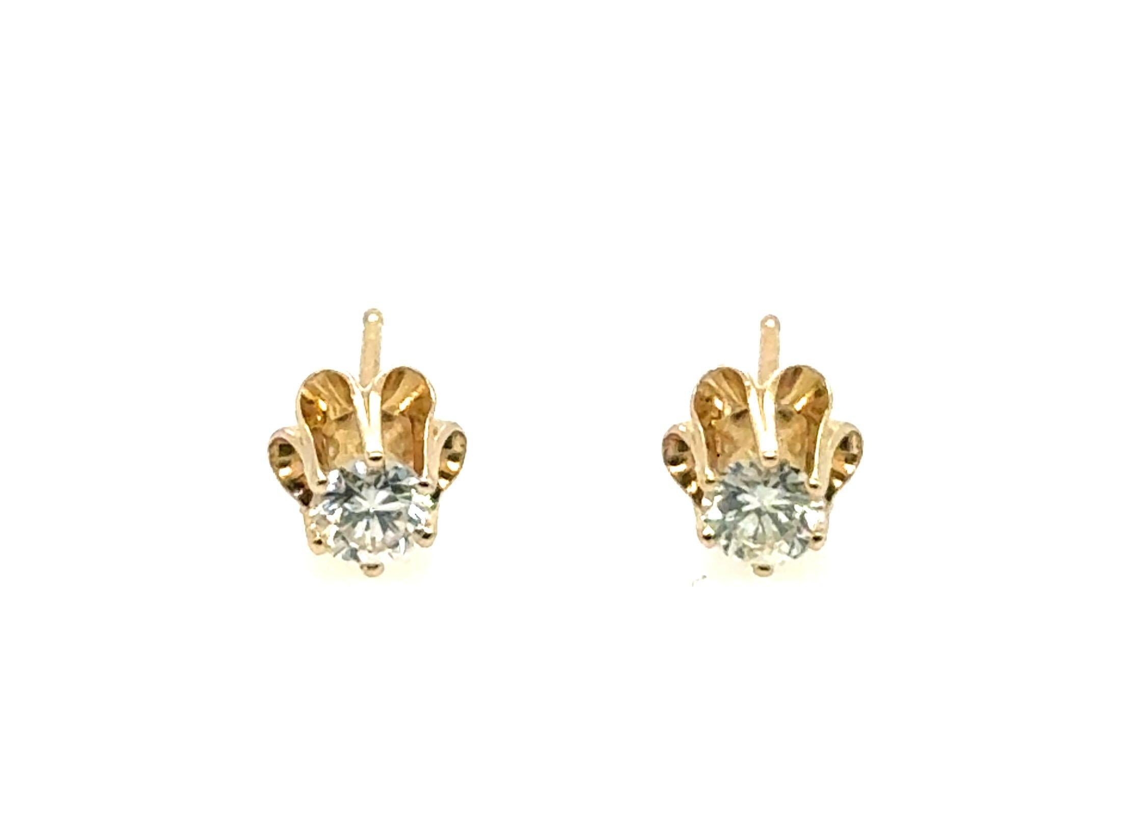 Diamant-Ohrstecker Butterblume .50ct Rund Brillant H VVS 14K Gelbgold


Merkmale Zwei echte natürliche Diamanten im Brillantschliff

Schönes Butterblumen-Design

Garantiert vererbbar an künftige Generationen 

100% natürliche Diamanten 

.50 Karat