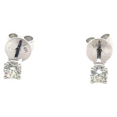 Diamond Stud Classic Earings White Gold for Her
