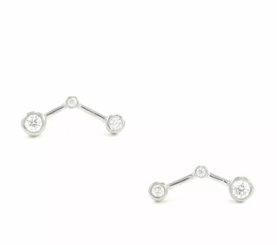 Art Déco Orecchino con diamante in oro massiccio 14k Gioielli di design minimalisti Regalo di compleanno. in vendita