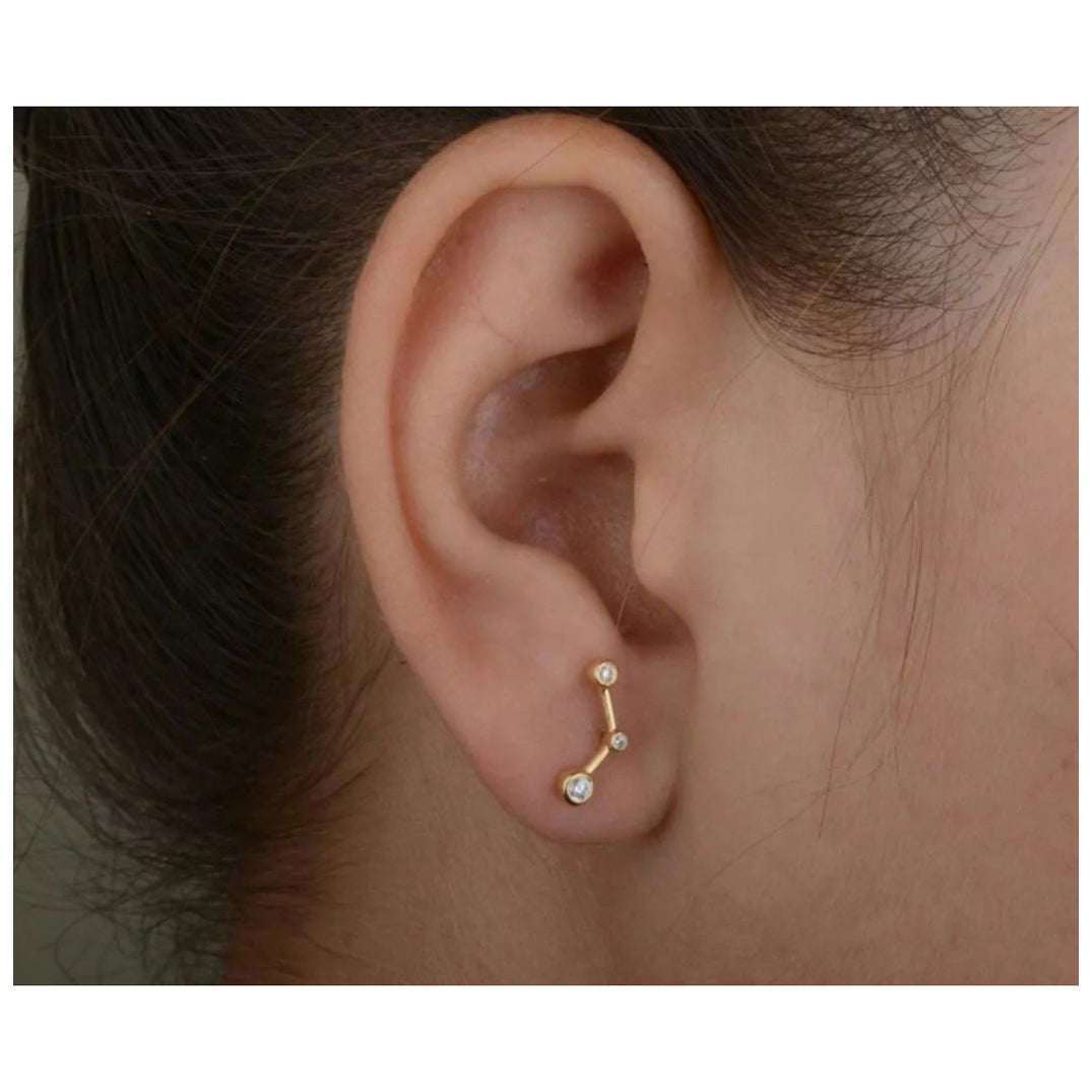 Orecchino con diamante in oro massiccio 14k Gioielli di design minimalisti Regalo di compleanno.