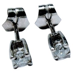 Diamond Stud Earrings 0.42 Carat White Gold 18 Karat Clarity VS1- SI1 Color G-H