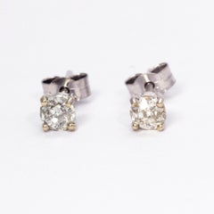 Diamant-Ohrstecker 0,70 Karat Gesamtkaratgewicht in 18 Karat Weißgold gefasst