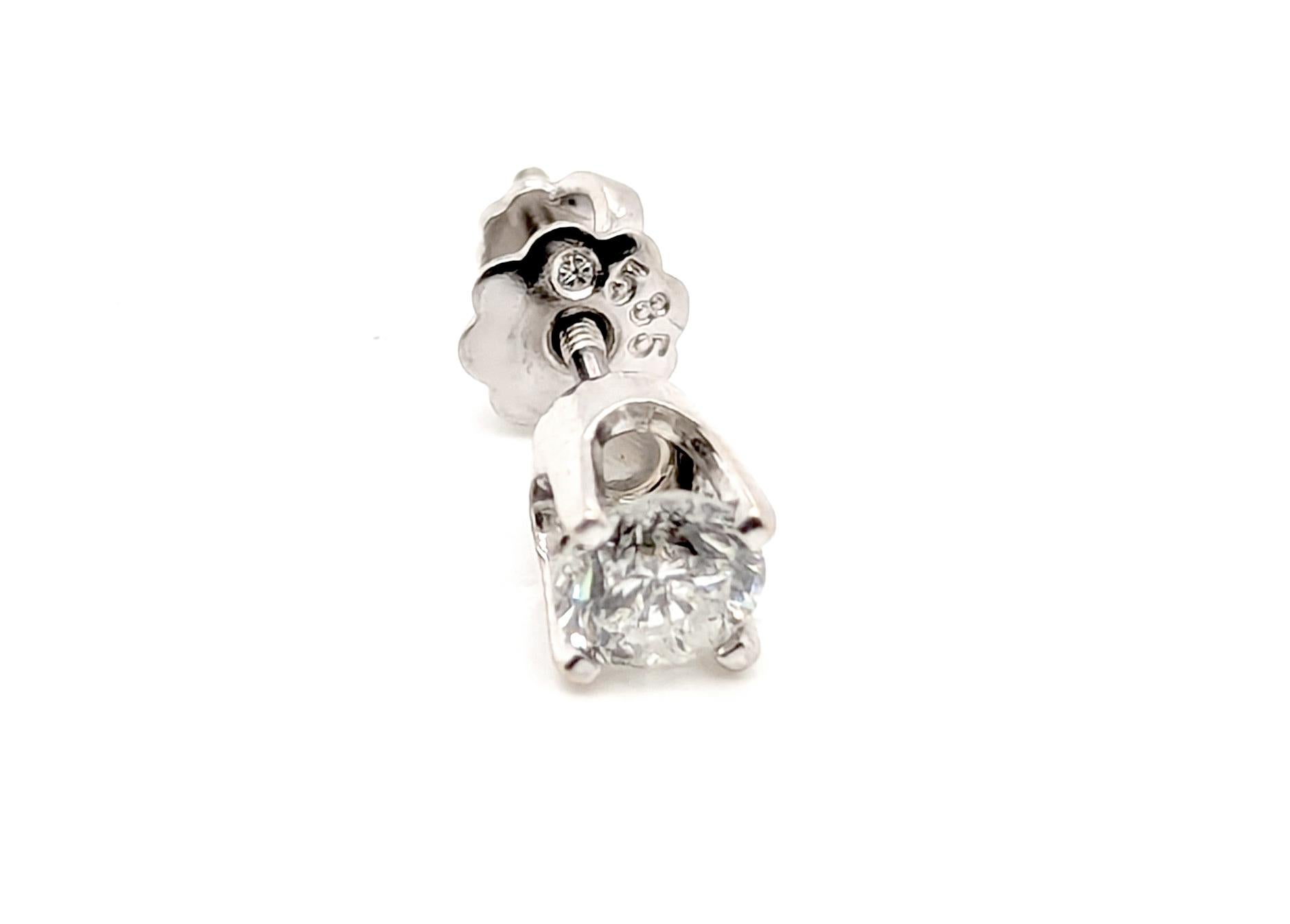da uomo o donna Orecchini con diamanti da 1/2 carato a 4 punte in oro bianco 14K con chiusura a vite, coniati .50ct in vendita