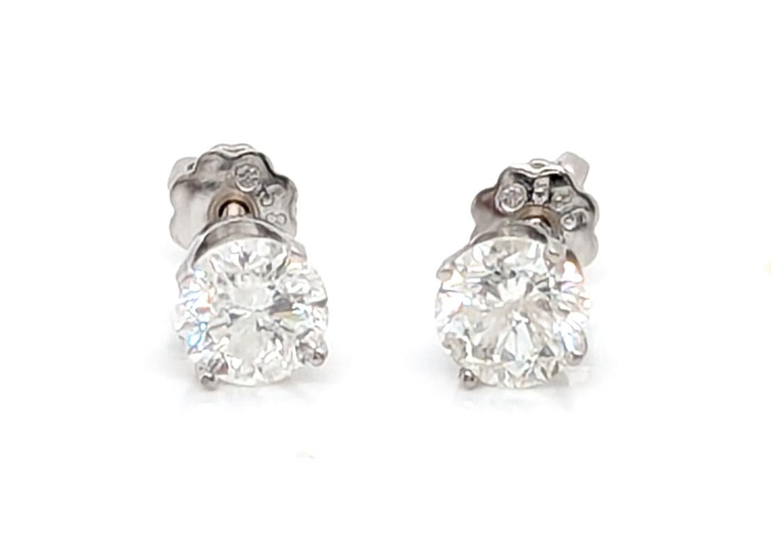 Diamant-Ohrstecker 1 Karat 4 Zacken 14K Weißgold Screwback Mined 1ct


100% natürliche Diamanten 

1.00 Karat  Diamant Gewicht 

4 Prong-Einstellungen

14K Weißgold

Rückseiten schrauben an  Schraube Pfosten

Großes Erbstück 

Ausgezeichneter