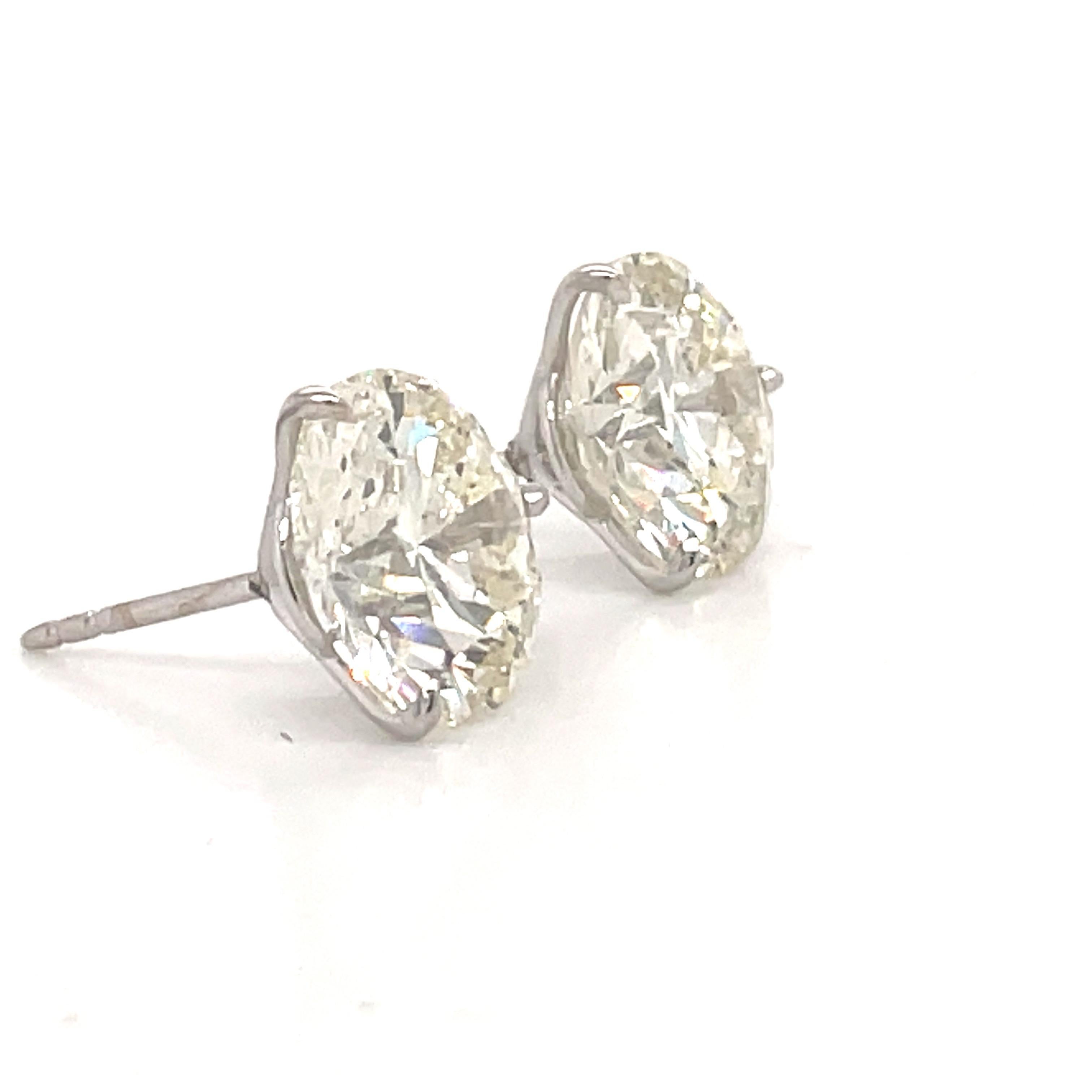 Diamond Stud Earrings 6.02 cts. In New Condition In New York, NY