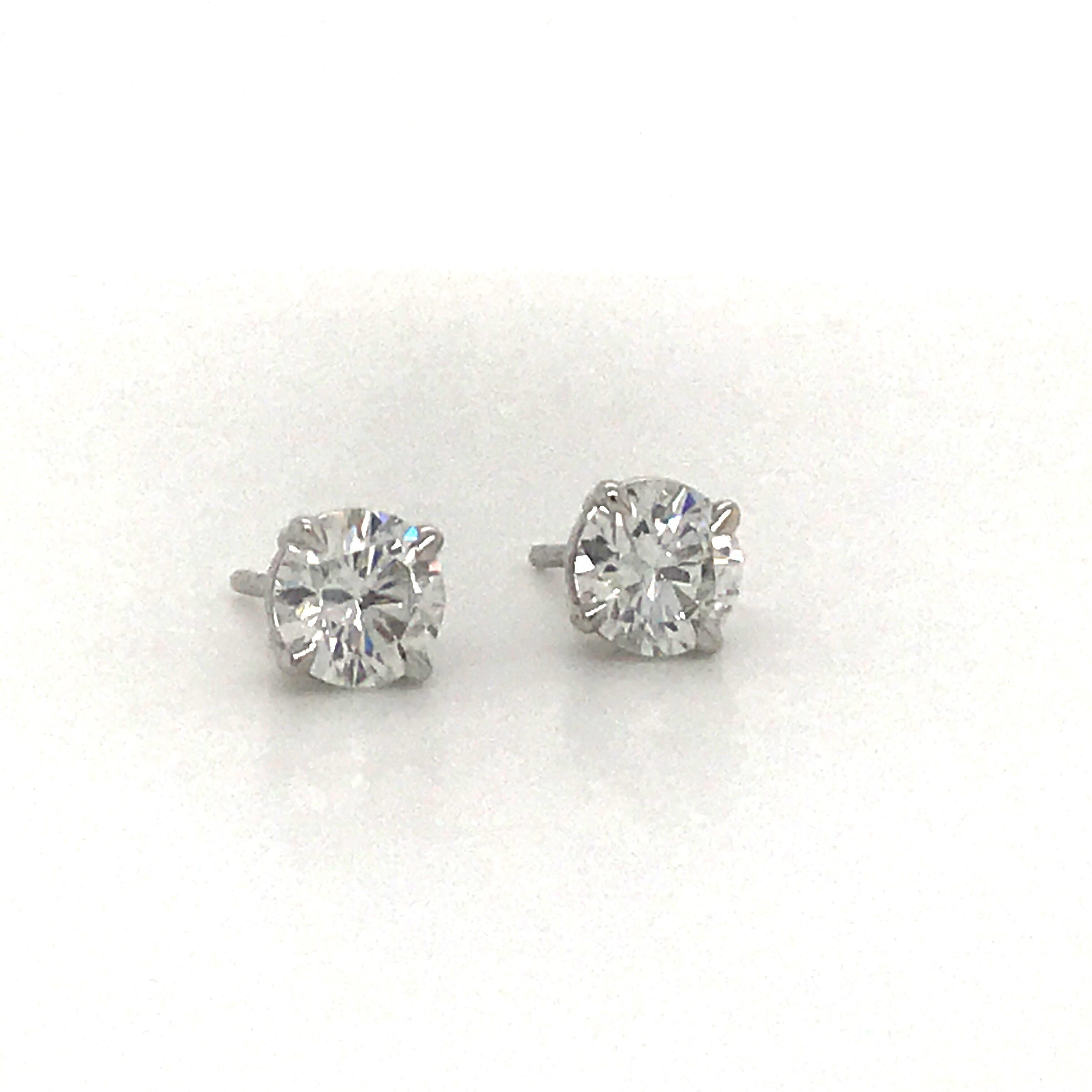 Diamond stud earrings weighing 1.43 carats in a 14k white gold 4 prong classic setting.
Color F-G
Clartiy SI3-I1