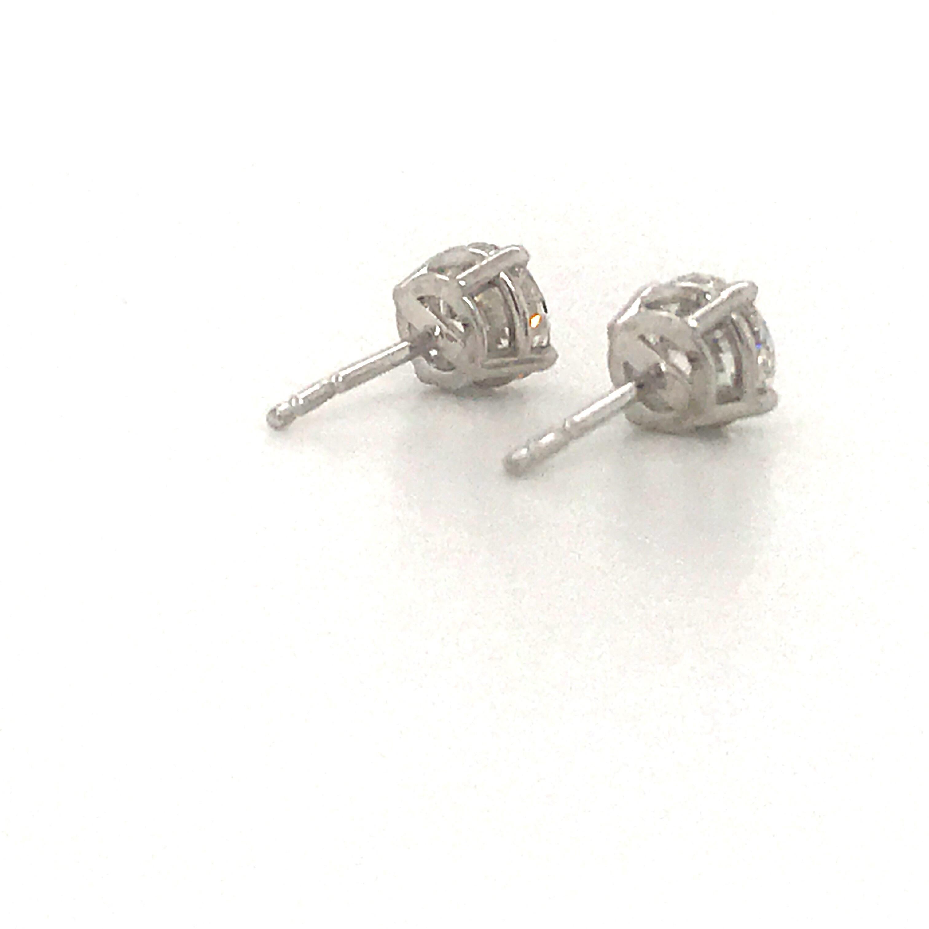 Diamond Stud Earrings 1.43 Carat F-G SI3-I1 14 Karat White Gold In New Condition In New York, NY