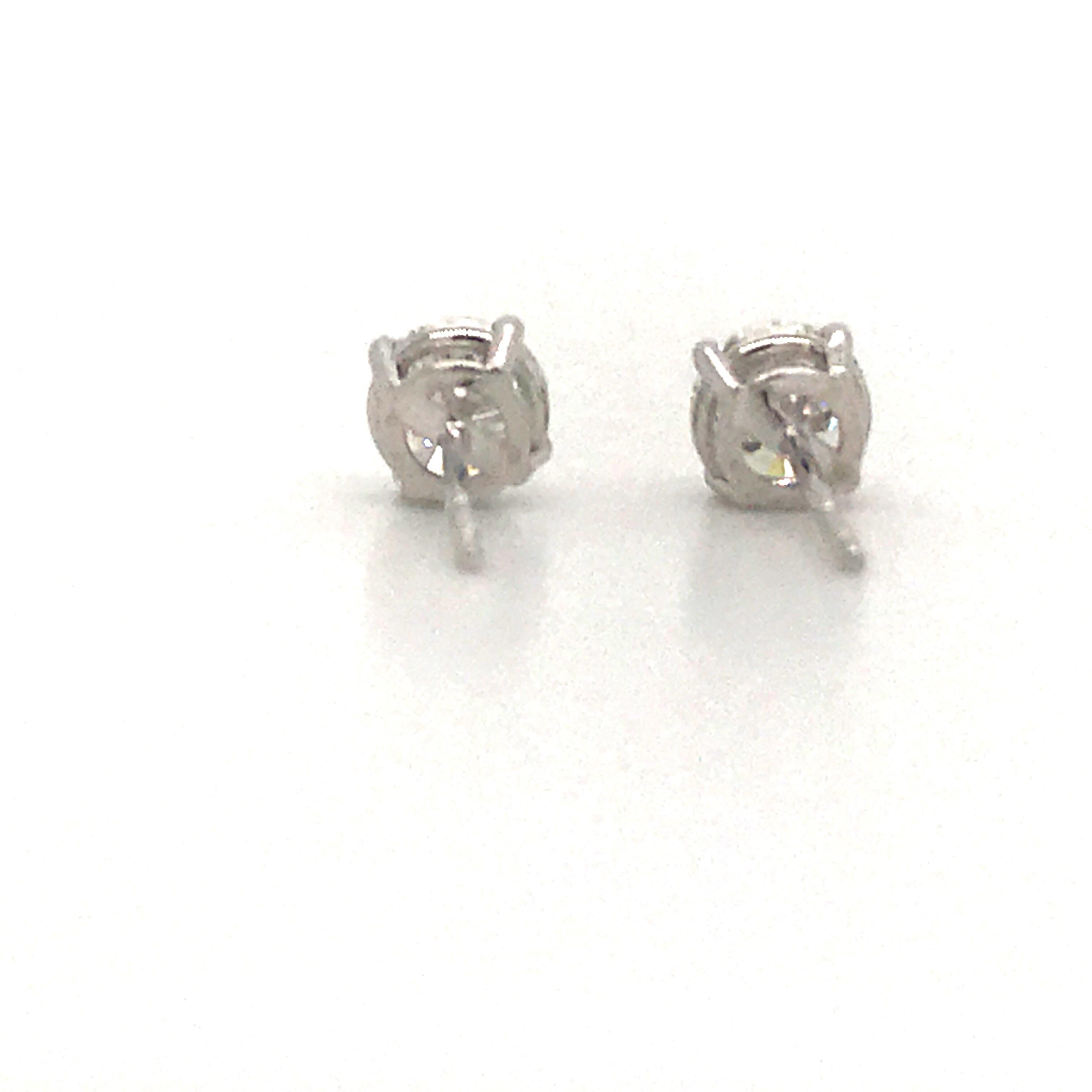 Women's or Men's Diamond Stud Earrings 1.43 Carat F-G SI3-I1 14 Karat White Gold