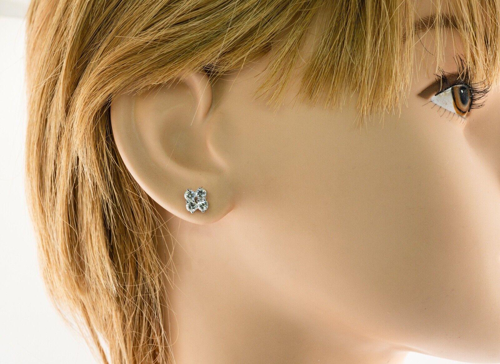 Boucles d'oreilles diamant en or blanc 14K Vintage 1.20 TDW Bon état - En vente à East Brunswick, NJ
