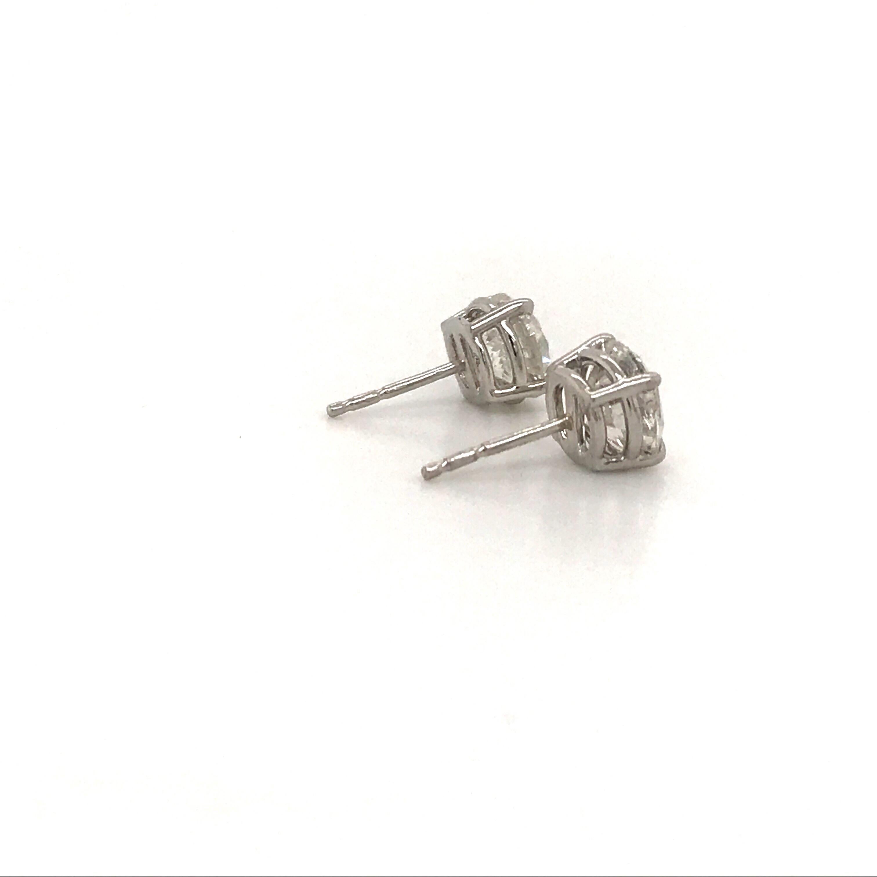 Diamond Stud Earrings 3.01 Carat H-I I1 14 Karat White Gold In New Condition In New York, NY