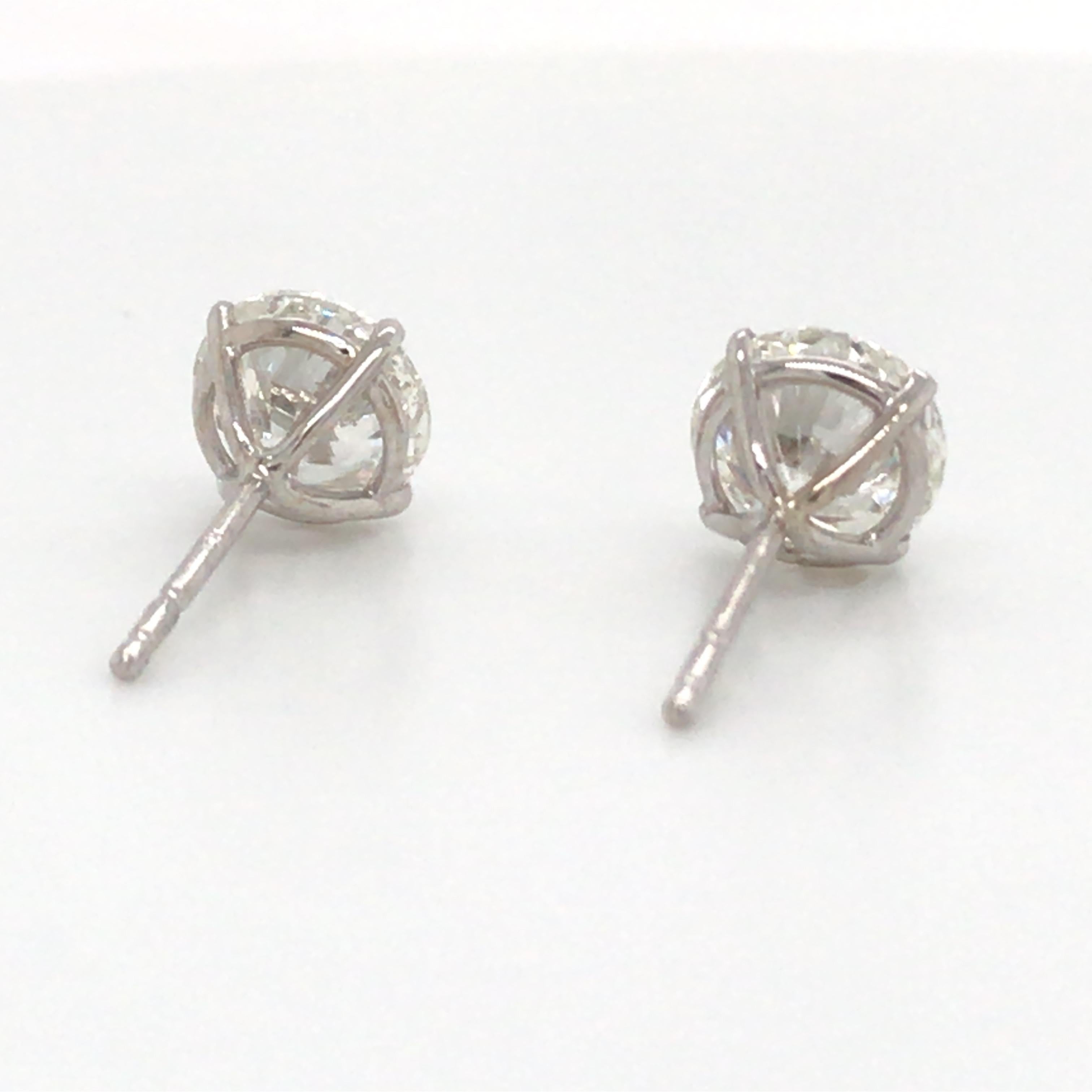 Diamond Stud Earrings 3.41 Carat H-I SI2-I1 18 Karat White Gold In New Condition In New York, NY