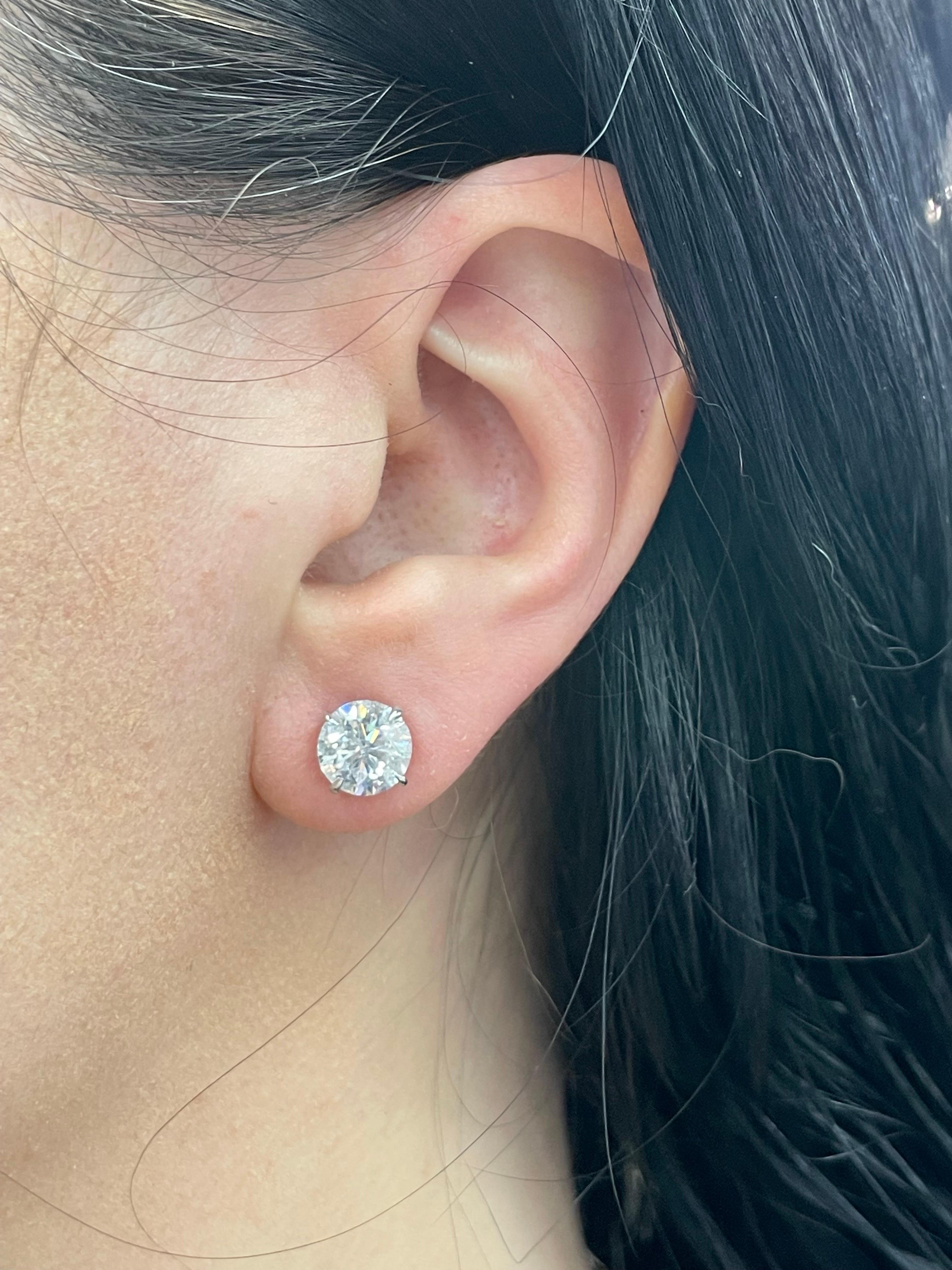 Women's or Men's Diamond Stud Earrings 4.01 Carats G-H I1 Karat 14 Karat White Gold Basket Set