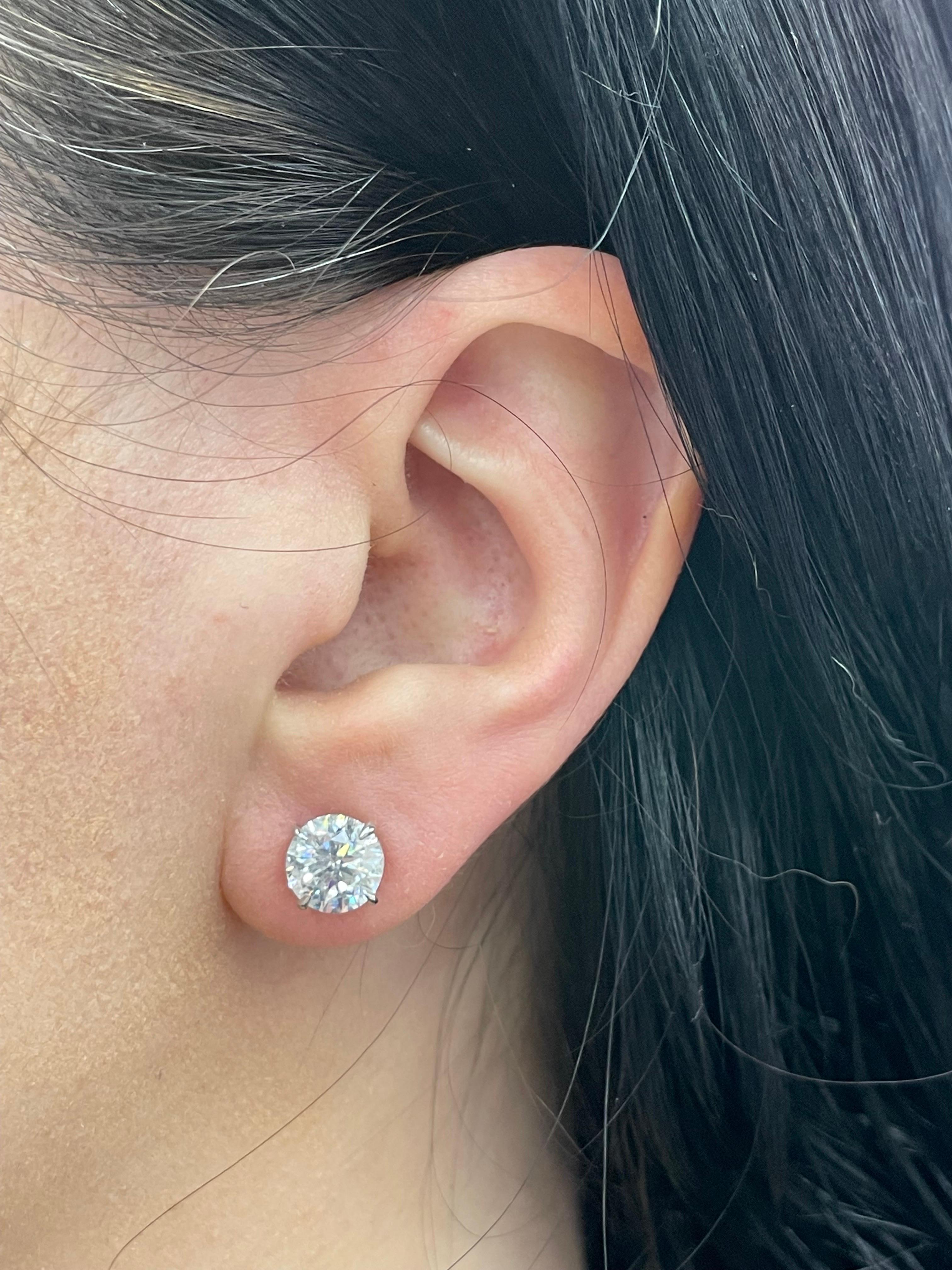 Diamond Stud Earrings 4.01 Carats G-H I1 Karat 14 Karat White Gold Basket Set 3