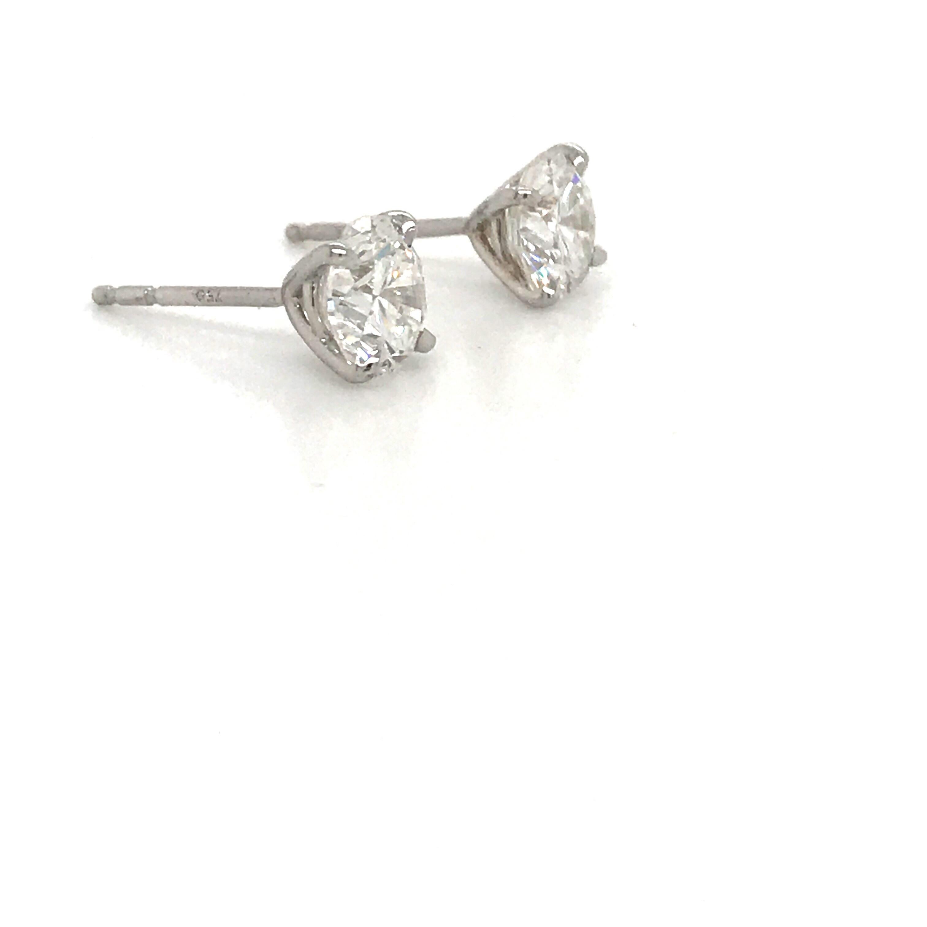 Round Cut Diamond Stud Earrings 4.03 Carat I SI2 18 Karat White Gold