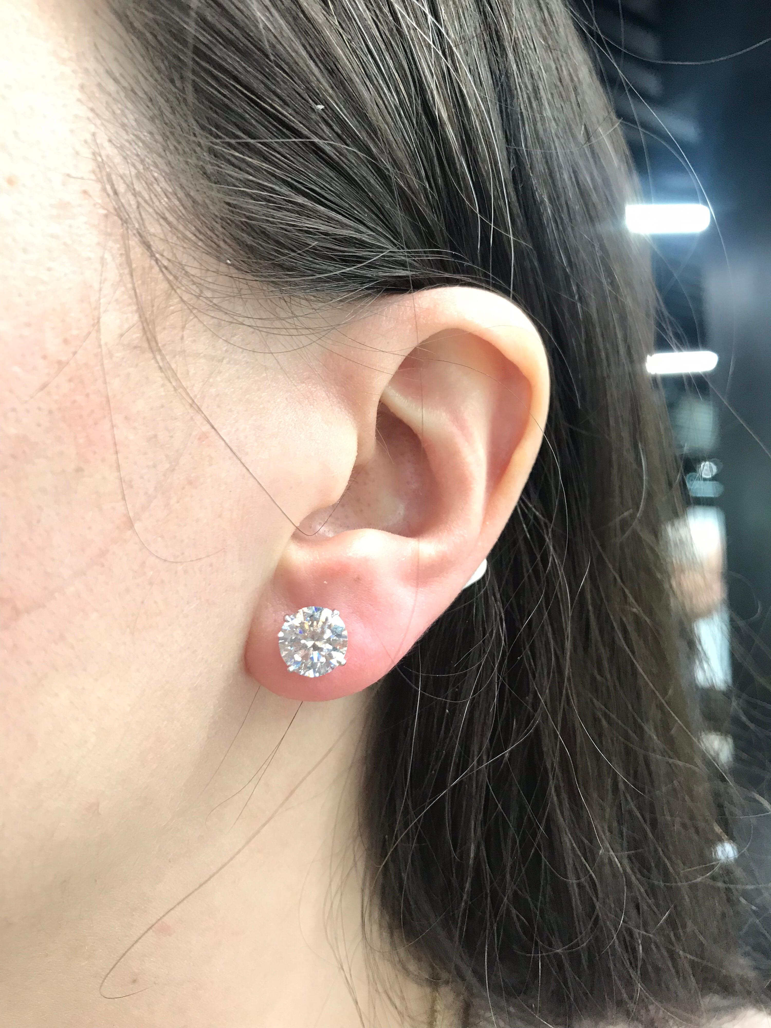 Diamond Stud Earrings 4.63 Carat F-G I1 1