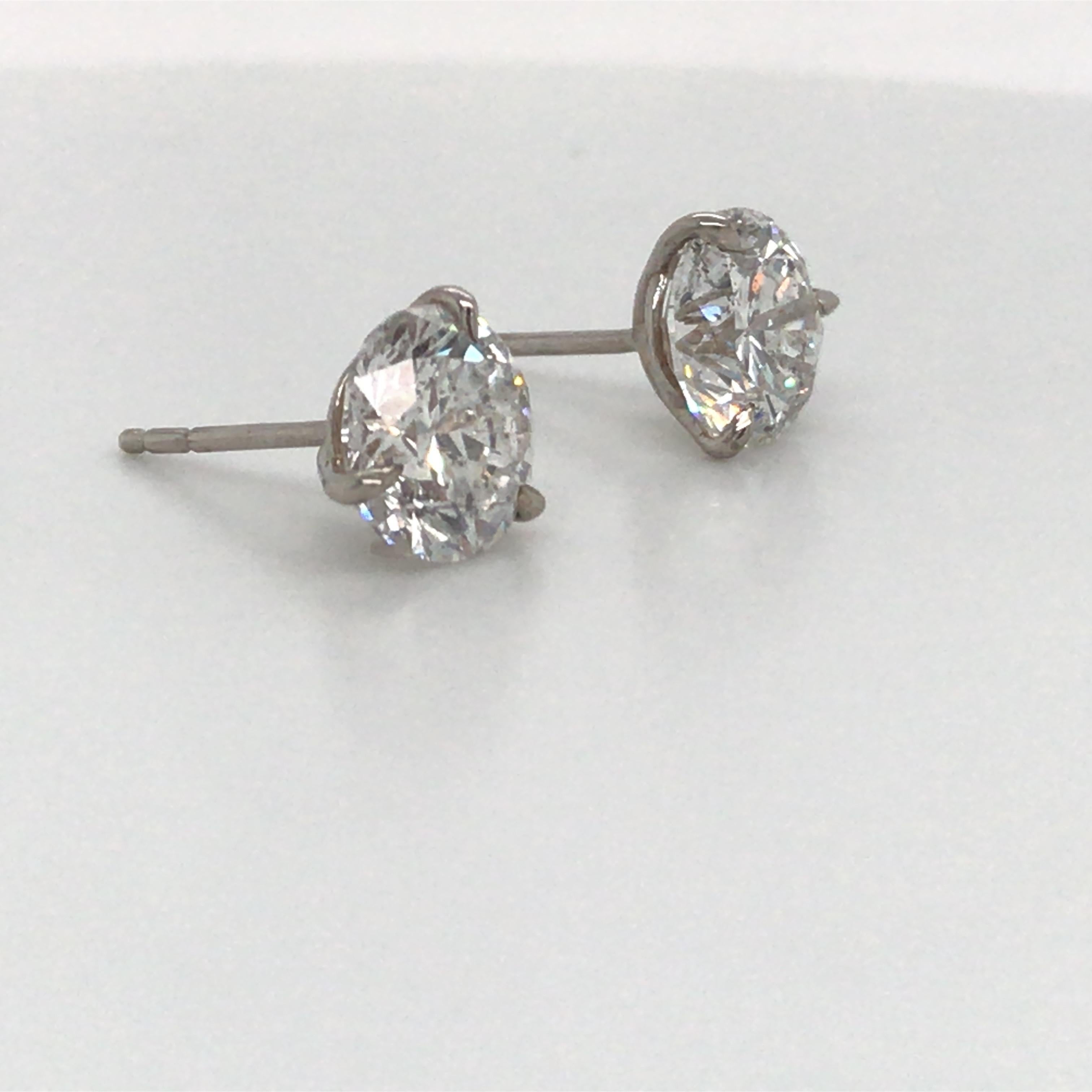 Contemporary Diamond Stud Earrings 5.04 Carat F I1 18 Karat White Gold