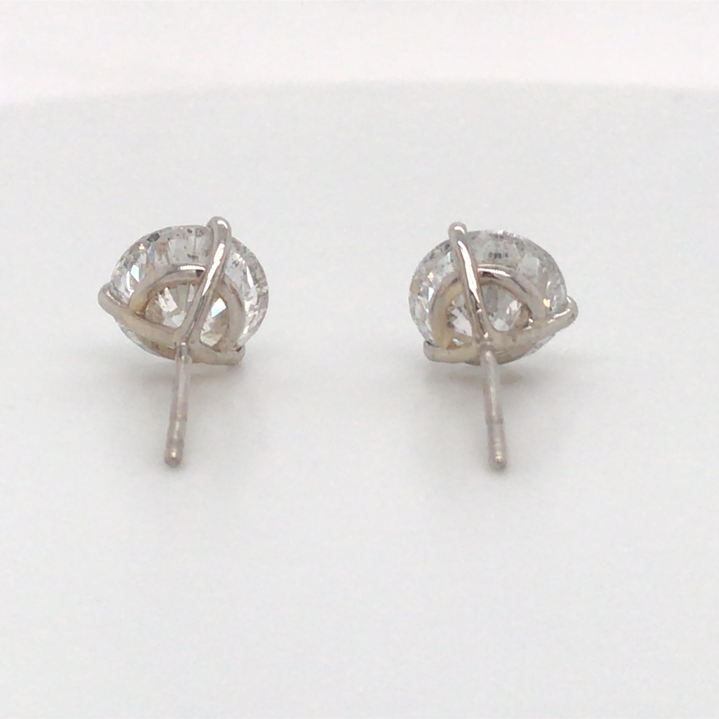 Diamond Stud Earrings 5.04 Carat F I1 18 Karat White Gold In New Condition In New York, NY
