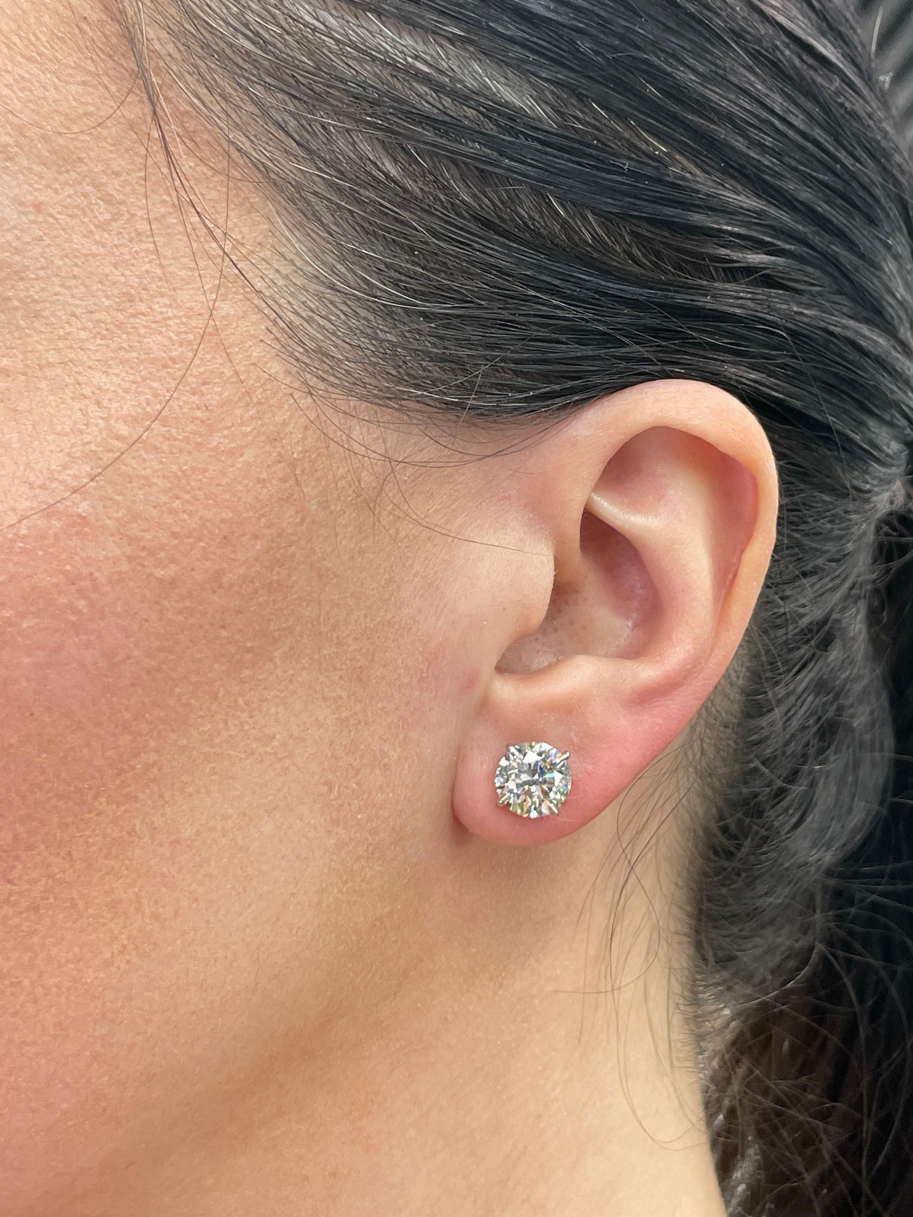 Round Cut Diamond Stud Earrings 6.12 Carats L I1 Champagne Setting Palladium