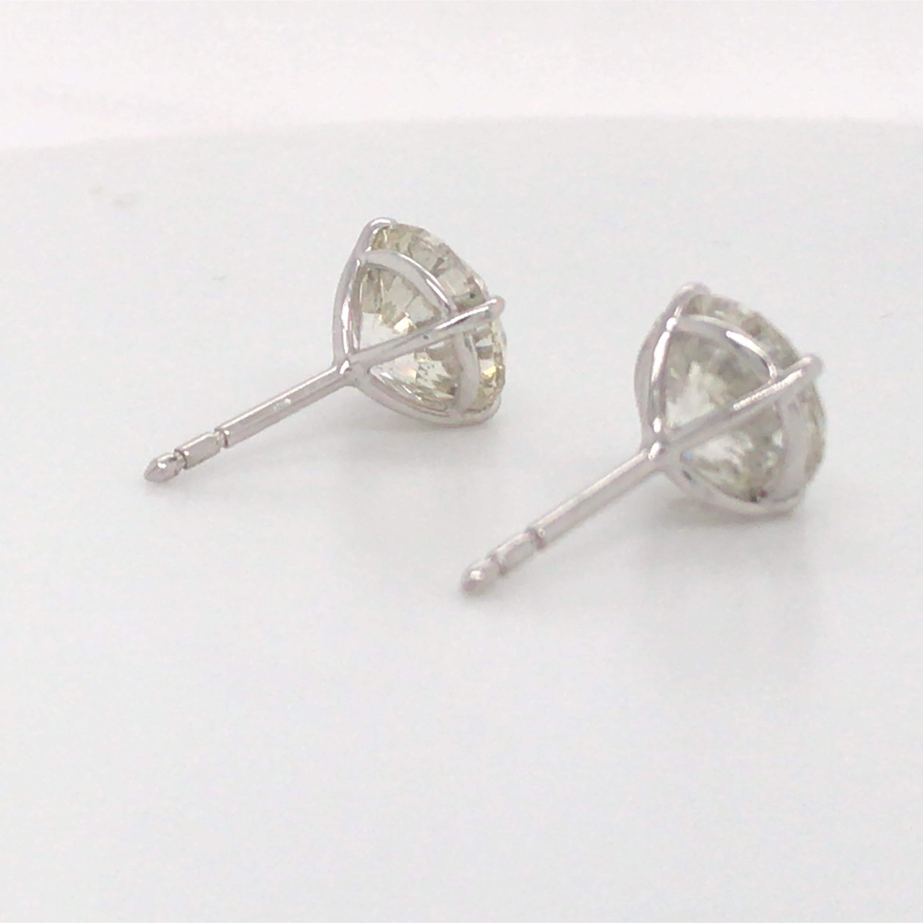 Contemporary Diamond Stud Earrings 6.23 Carat I-J SI3-I1 18 Karat White Gold