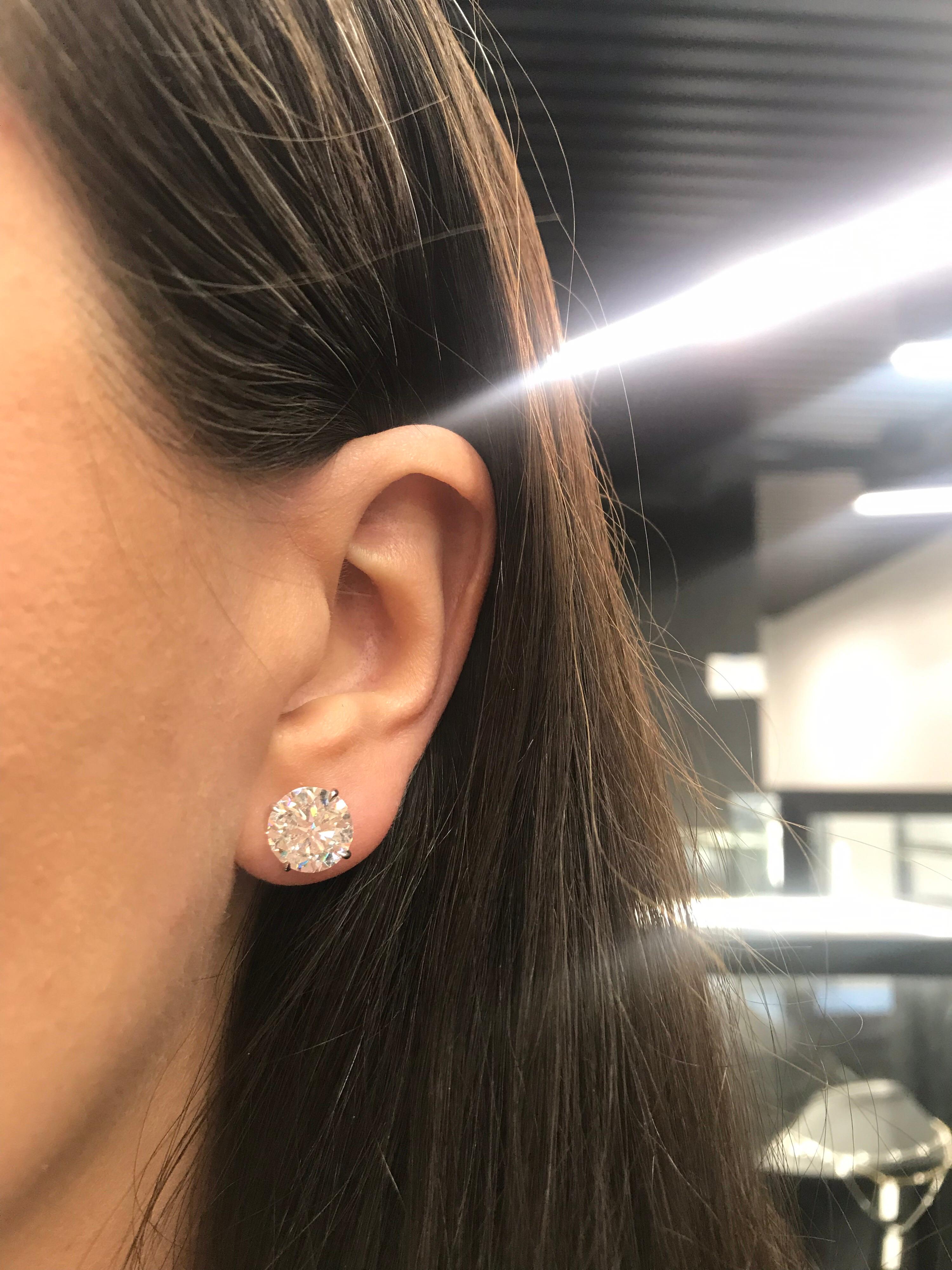 Contemporary Diamond Stud Earrings 8.15 Carat I-J SI3-I1