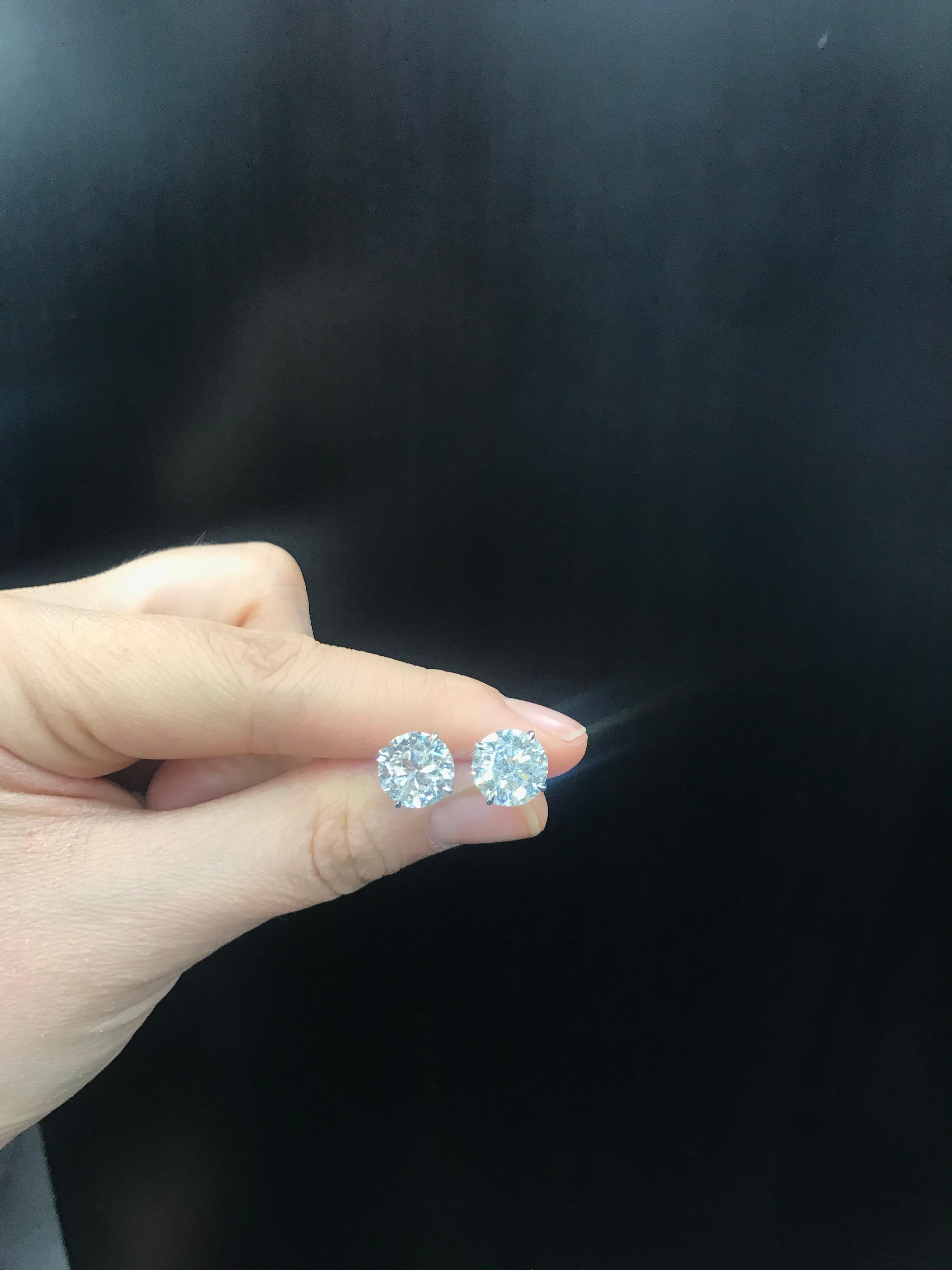 Round Cut Diamond Stud Earrings 8.15 Carat I-J SI3-I1
