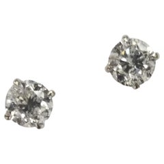 Clous d'oreilles en diamants avec 2 diamants taille brillant de 2,93 carats