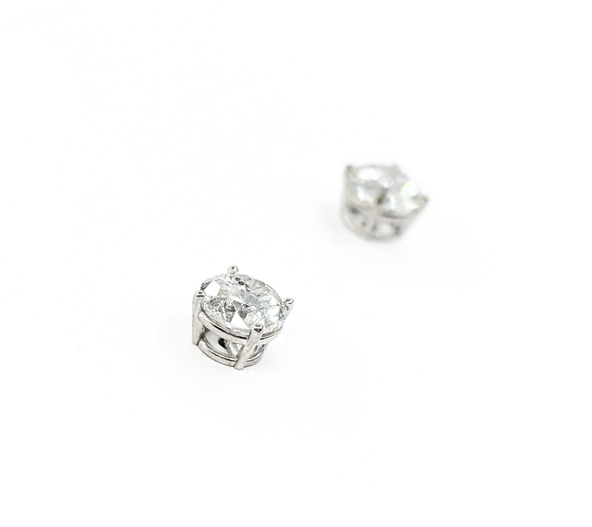 Diamant-Ohrstecker aus 14k Weißgold (Rundschliff)