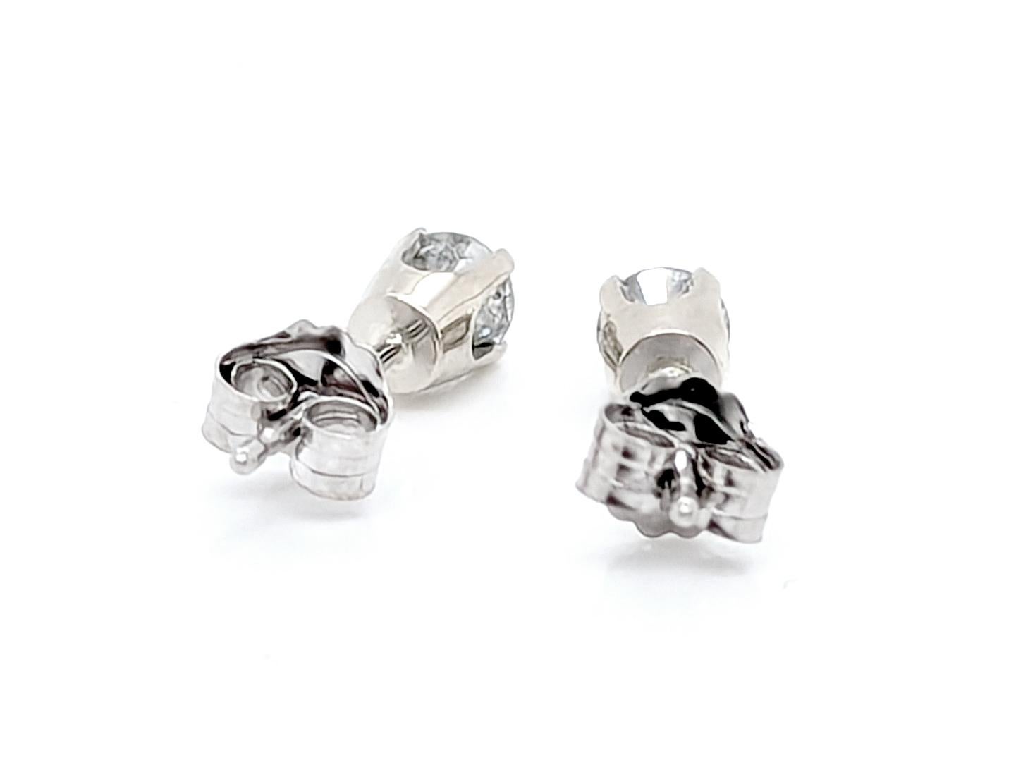 Diamond Stud Earrings Mined 1/3ct Round Brilliant Cut 14K White Gold Pushback In Excellent Condition For Sale In Dearborn, MI