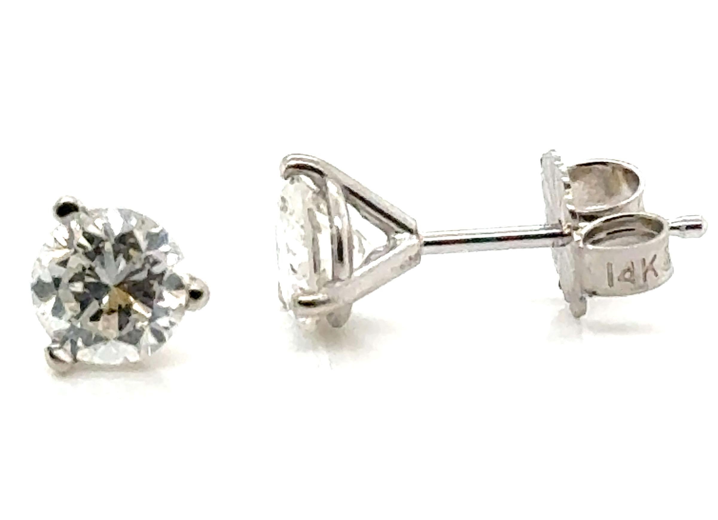Orecchini con diamante Diamonds Mine 1 Carato G/VS Martini PushBack


Nuovo di zecca 

100% Diamanti naturali 

.96 Carati  Peso del diamante 

Set Martini, 3 punte

Oro bianco 14K

Orecchini di diamanti taglio Brilliante Abbinati

Un grande cimelio