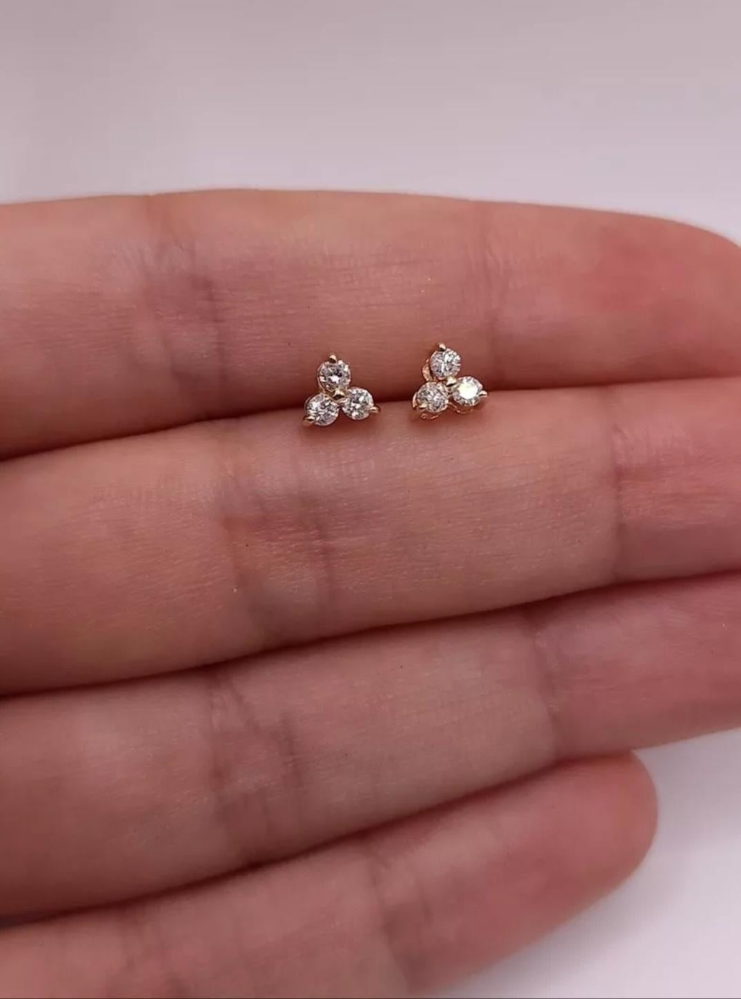 Boucles d'oreilles en diamant Boucles d'oreilles en or 14K à 3 pierres Trio de boucles d'oreilles en diamant. en vente 1