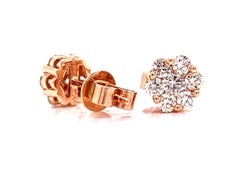 Clous d'oreilles fleur en diamants