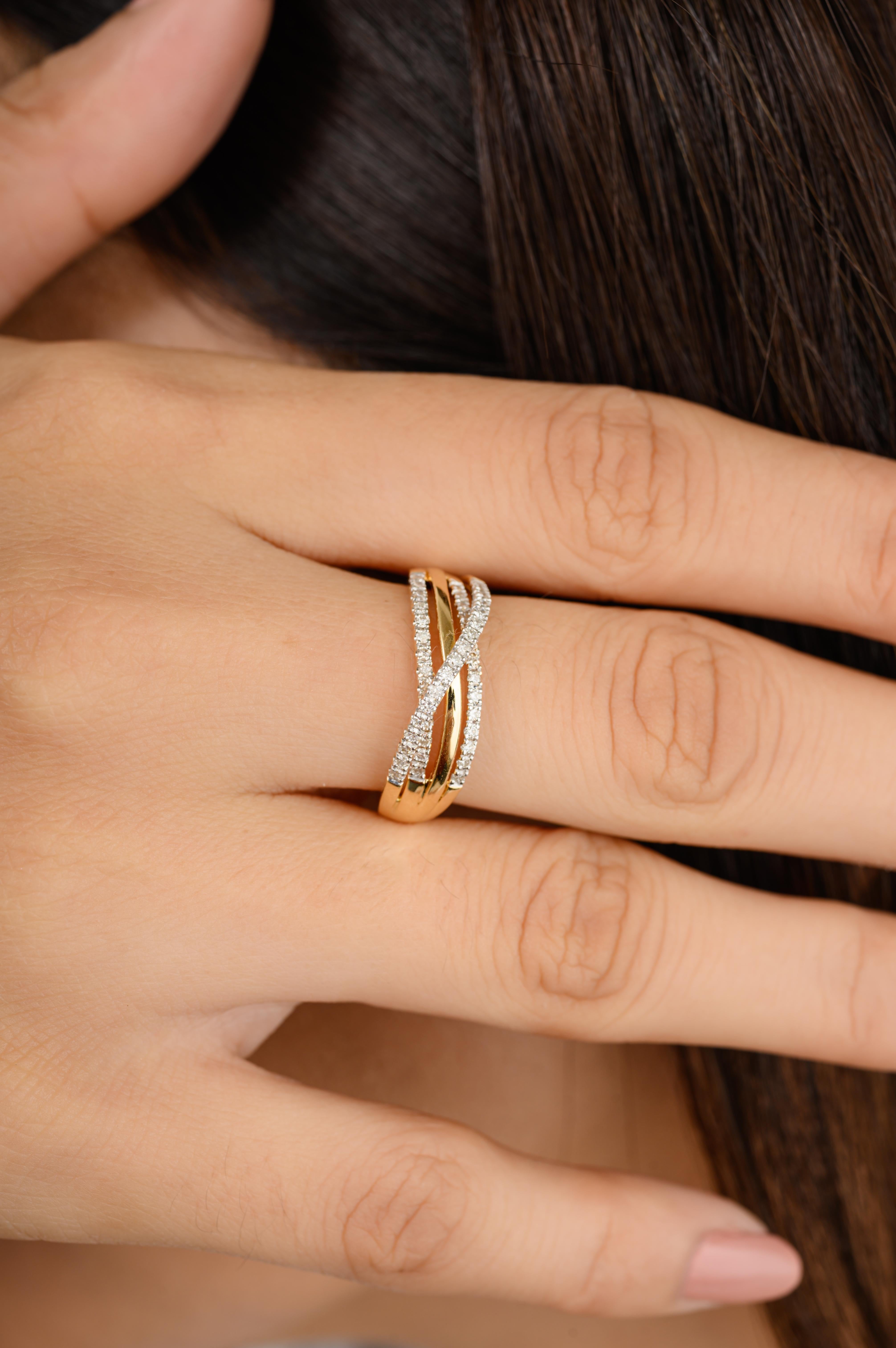 For Sale:  Diamond Studded Crossover Wedding Ring for Women in 18k Solid Yellow Gold 6