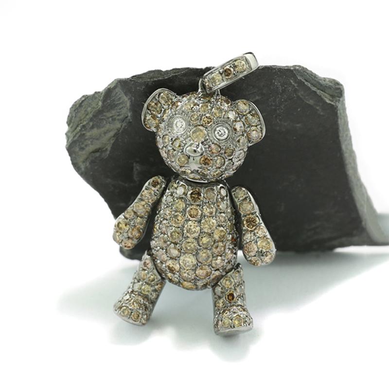 Brilliant Cut Diamond studded Pendant Teddy Bear white and fancy cognac 18 Karat White Gold For Sale