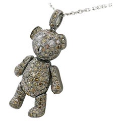 Diamond studded Pendant Teddy Bear white and fancy cognac 18 Karat White Gold
