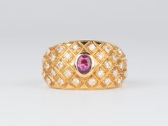 Diamond Studded Wide Band with Ruby 18K Gold 11.7g V1113