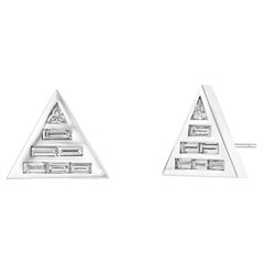 Boucles d'oreilles en or blanc Diamond Studs Boucles d'oreilles en or blanc avec trillion et diamant baguette de 1 carat