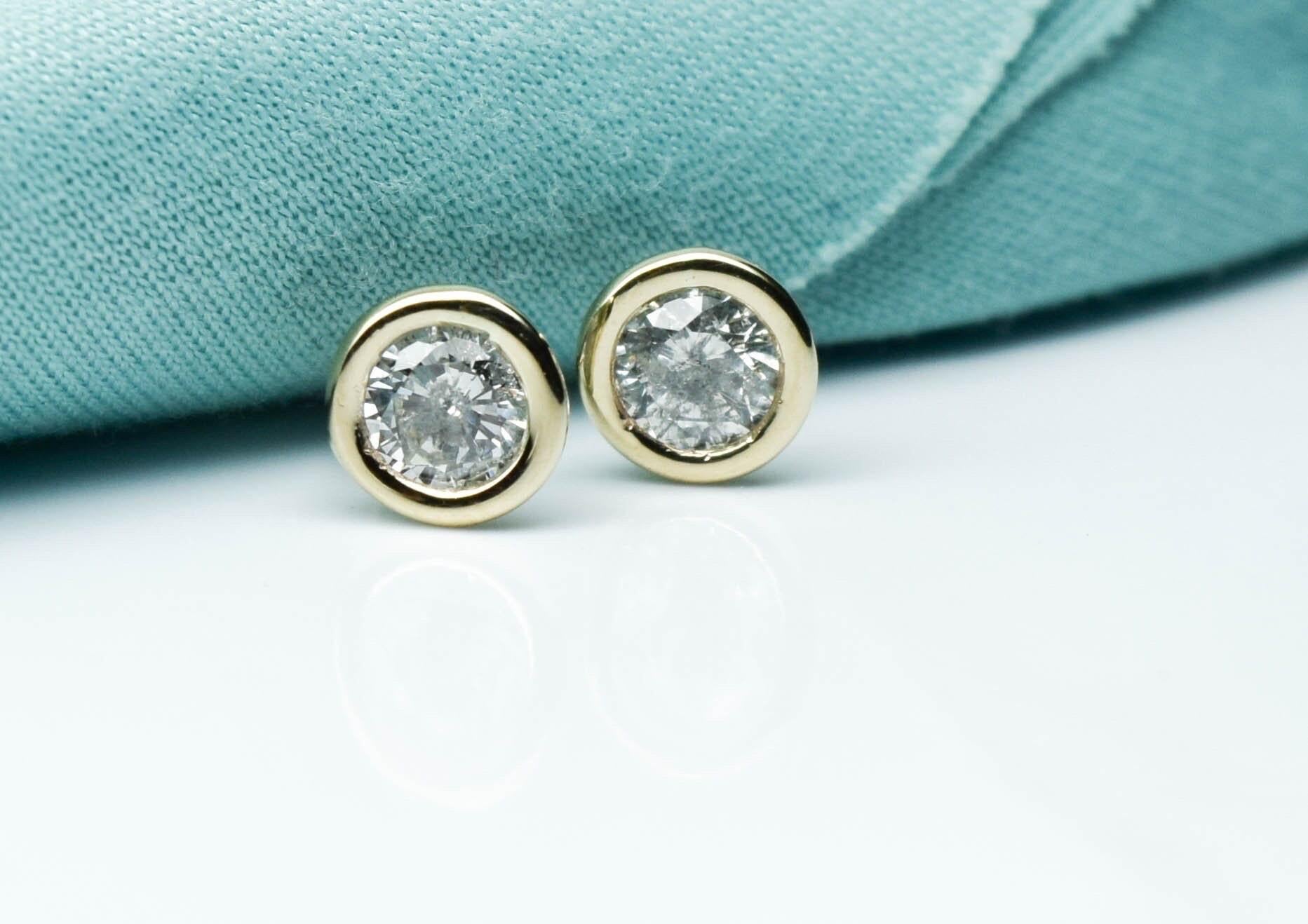 Diamond studs bezel studs 18KT gold Lovely on ears Youth studs certified For Sale 6